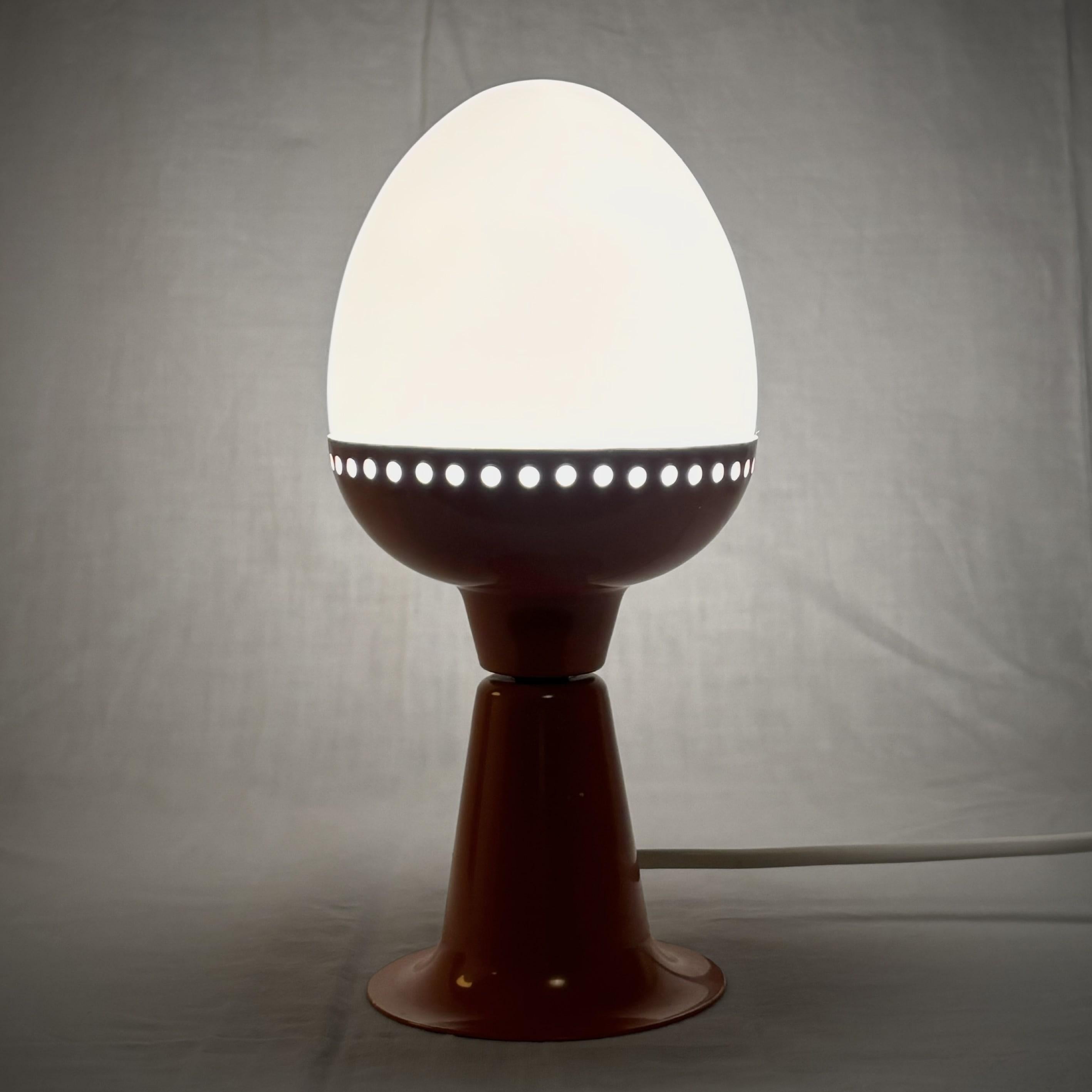 Scandinavian Modern Hans-Agne Jakobsson space age table lamp B225, metal and glass, Sweden, 1960s For Sale