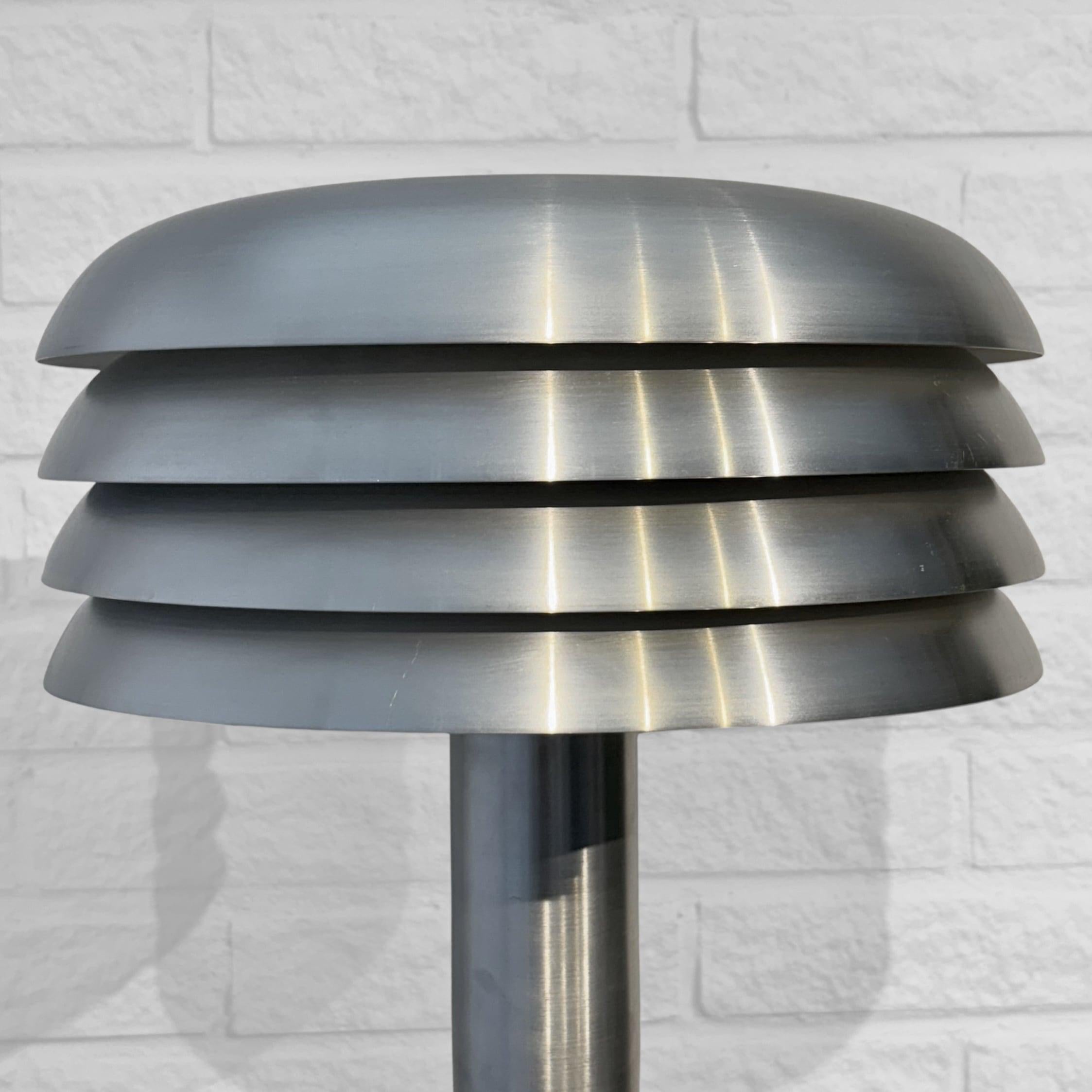 Lampe de table de l'ère spatiale BN-26 de Hans-Agne Jakobsson, en aluminium, Suède, années 1960 en vente 1