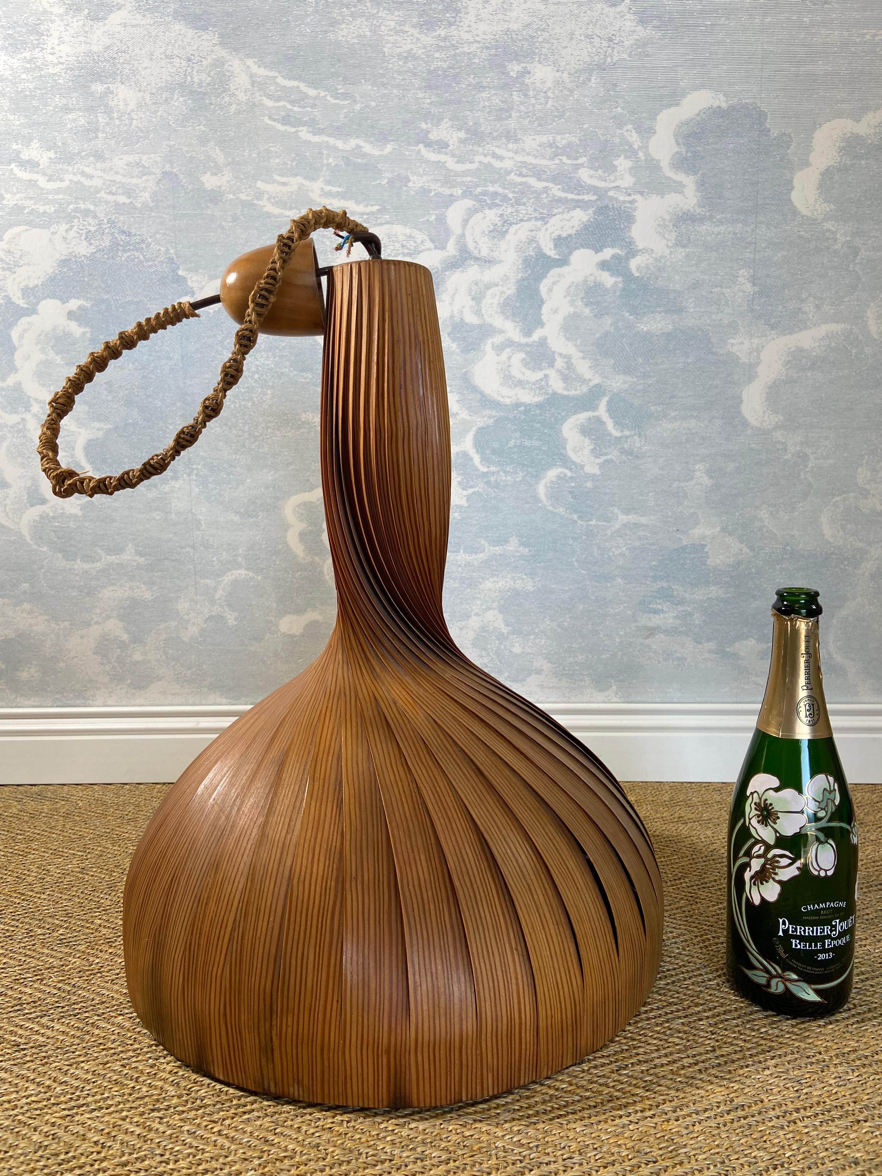 Lampada a sospensione a spirale di Hans-Agne Jakobsson, Svezia, anni '60 in vendita 3