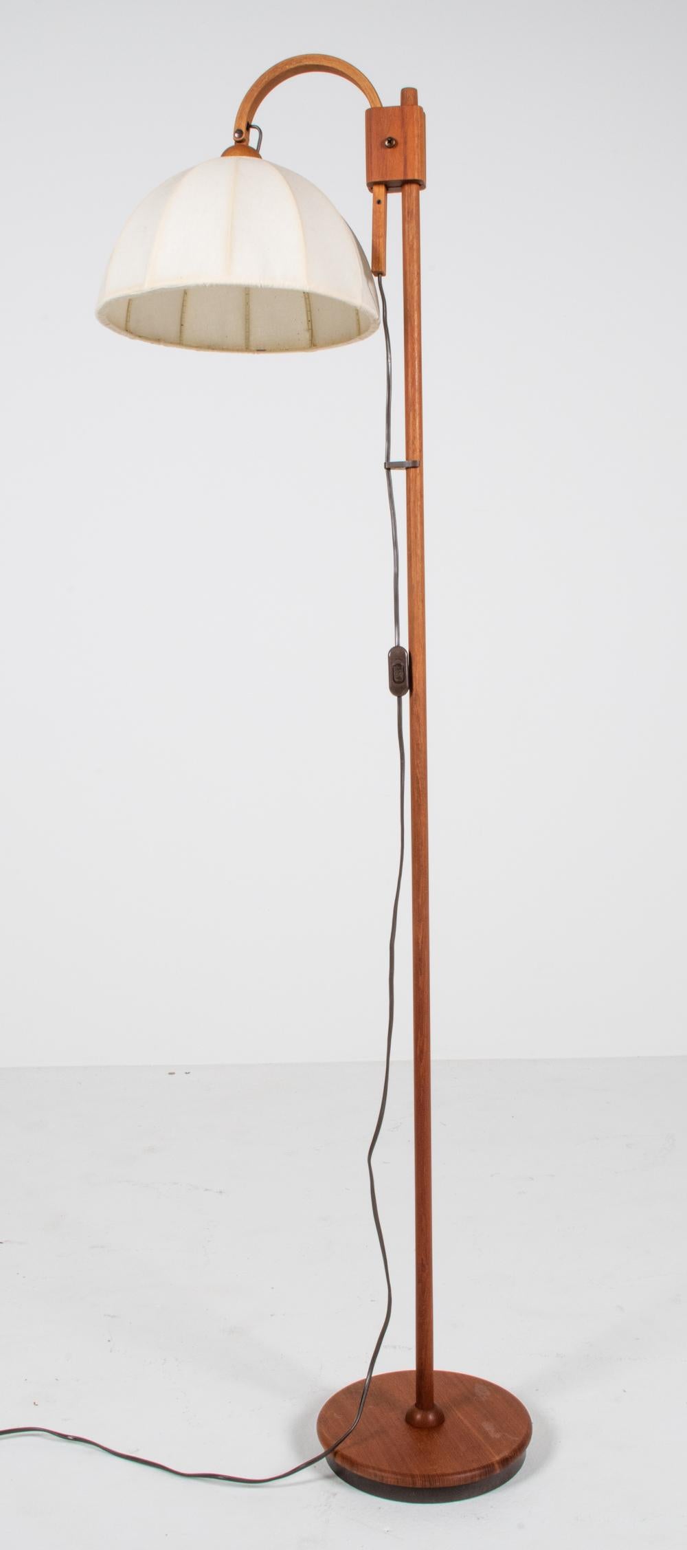 Hans-Agne Jakobsson-Style Danish Mid-Century Teak Floor Lamp For Sale 5
