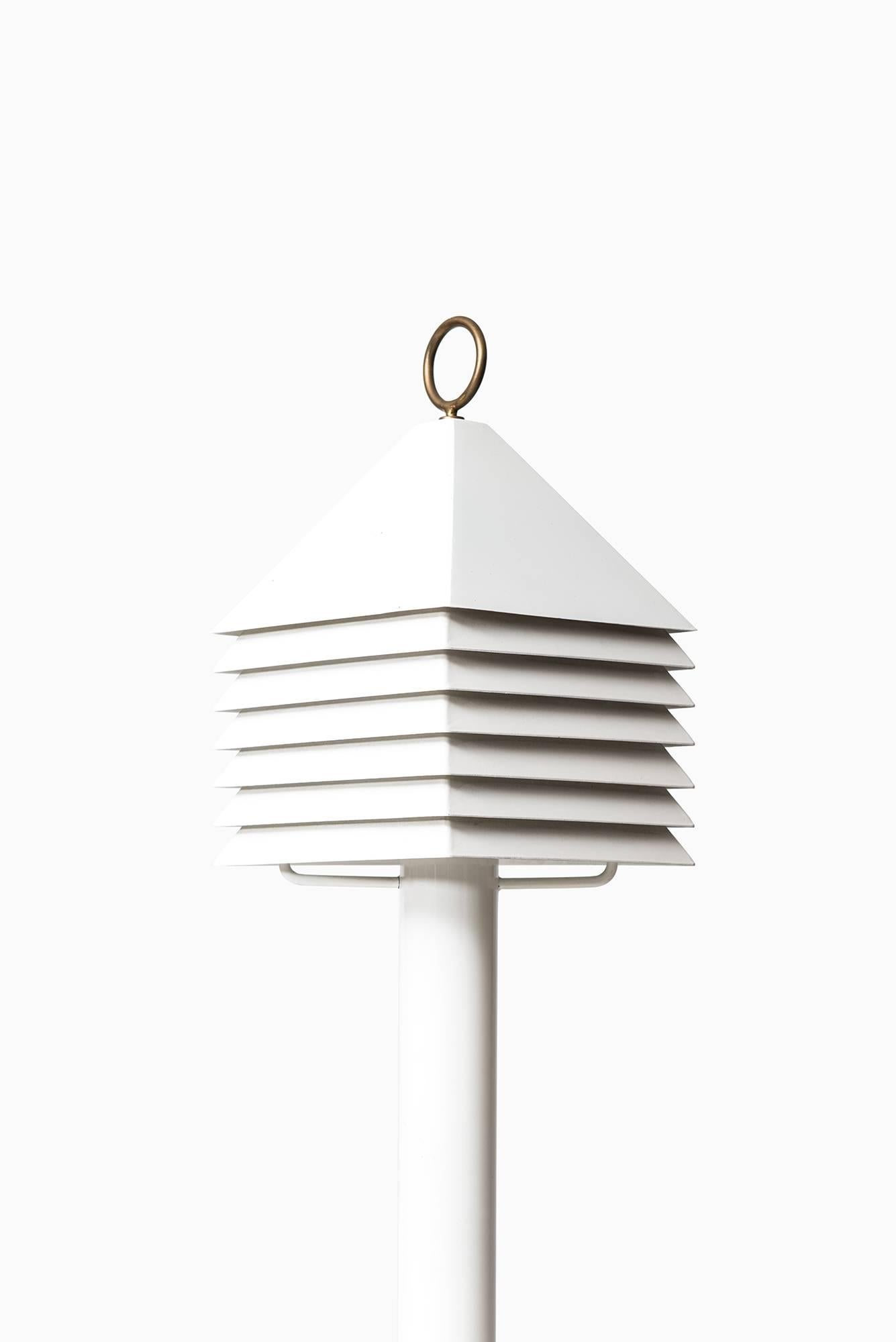 Rare lampe de table / lampadaire conçue par Hans-Agne Jakobsson. Produit par Hans-Agne Jakobsson AB à Markaryd, Suède.