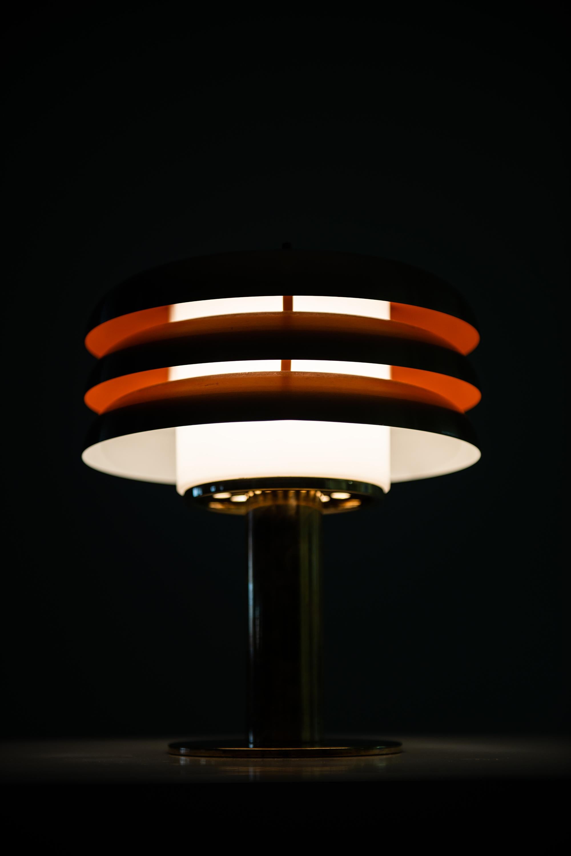 Brass Hans-Agne Jakobsson Table Lamp Model B-102 by Hans-Agne Jakobsson in Sweden