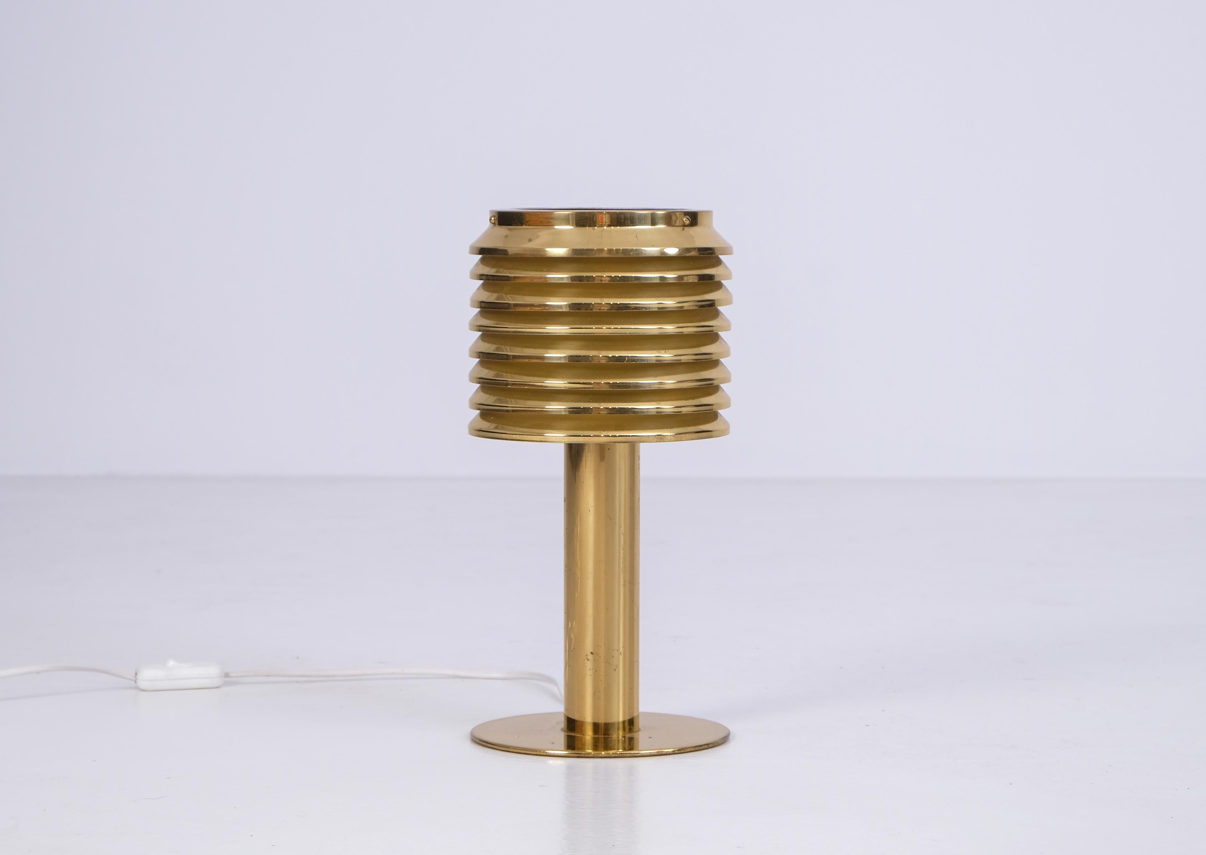 Hans-Agne Jakobsson Table Lamp Model B-142, 1960s In Good Condition For Sale In Stockholm, SE