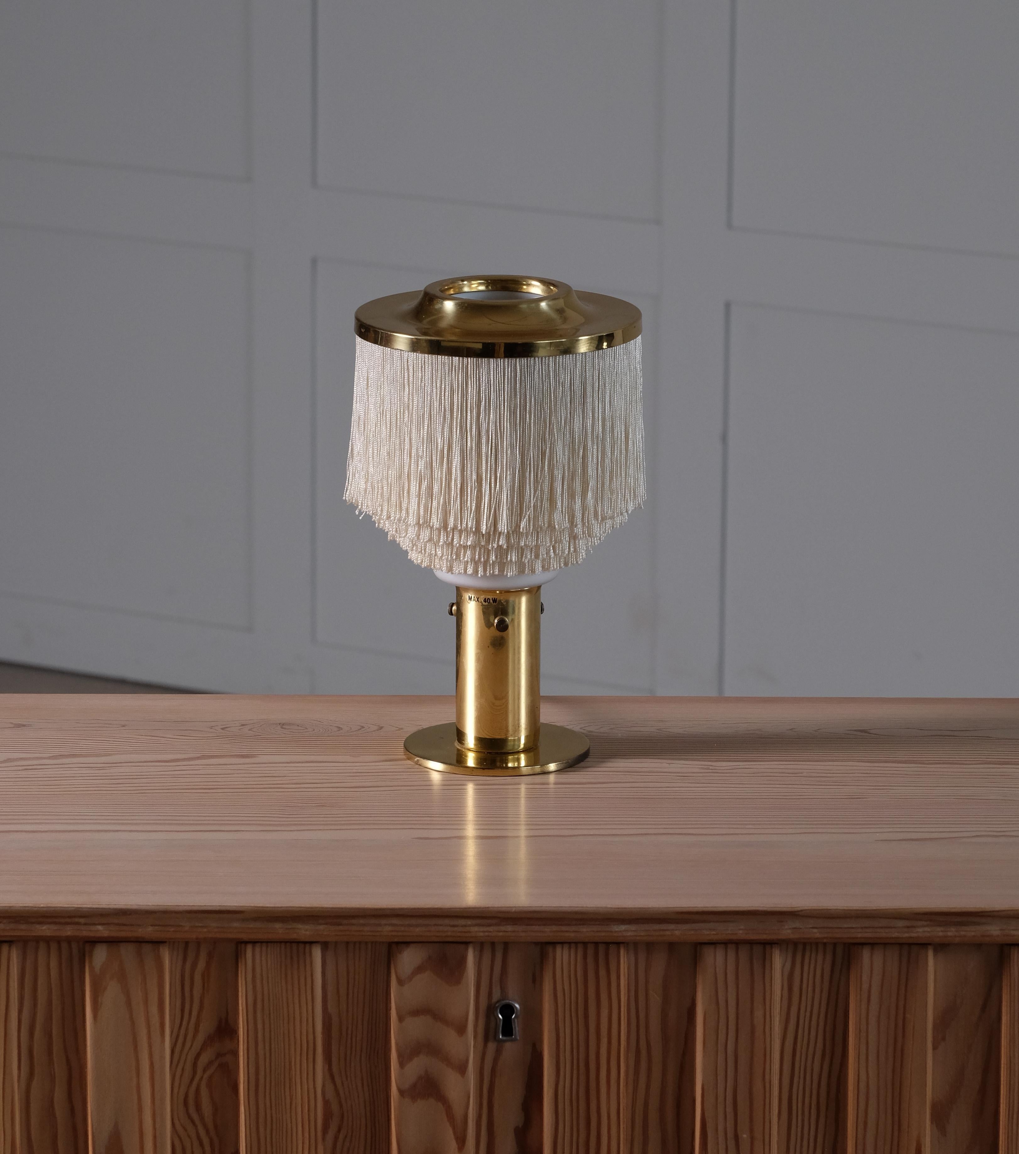 Brass Hans-Agne Jakobsson Table Lamp Model B-145, 1960s For Sale
