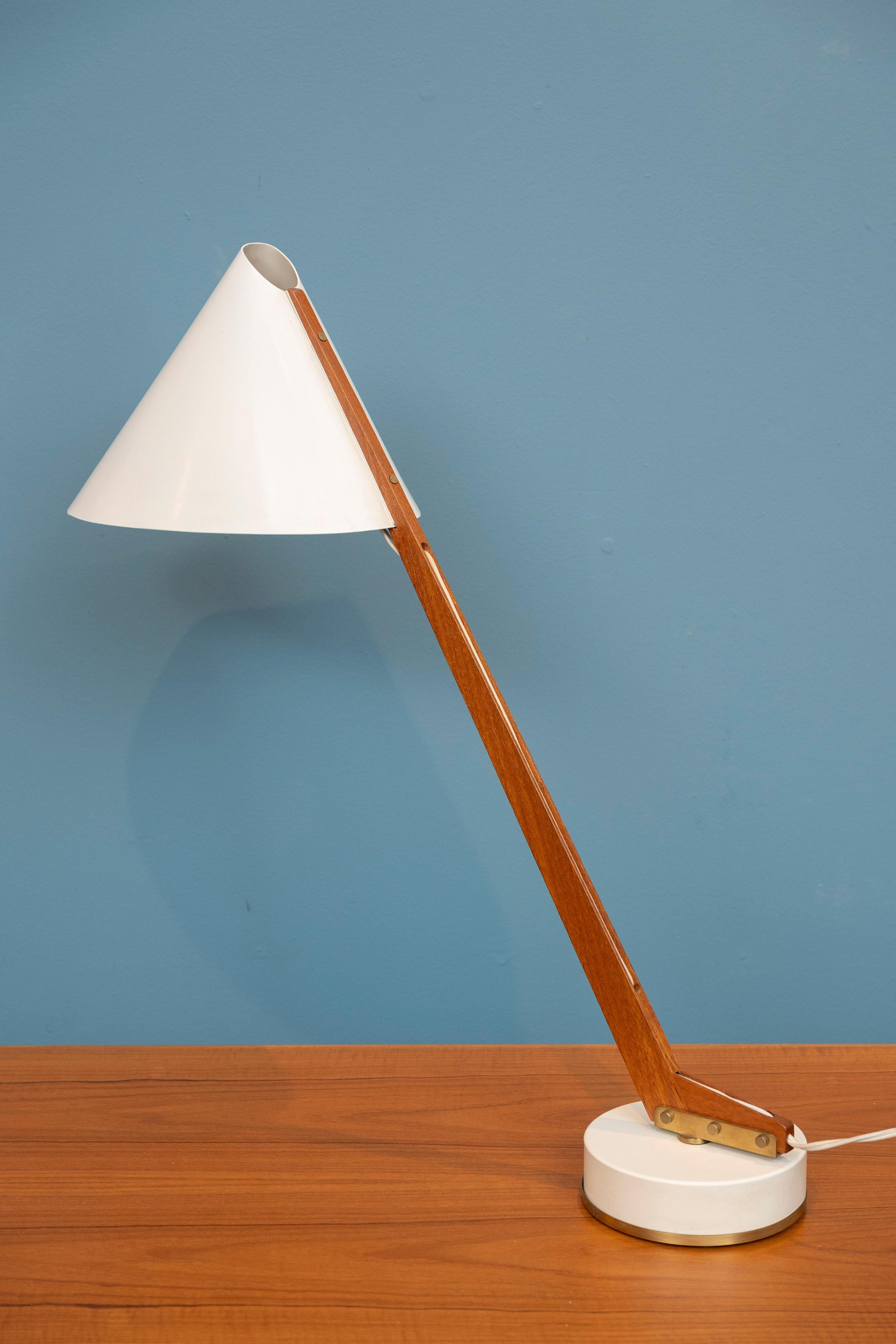 Metal Hans-Agne Jakobsson Table Lamp, Model B-54 For Sale