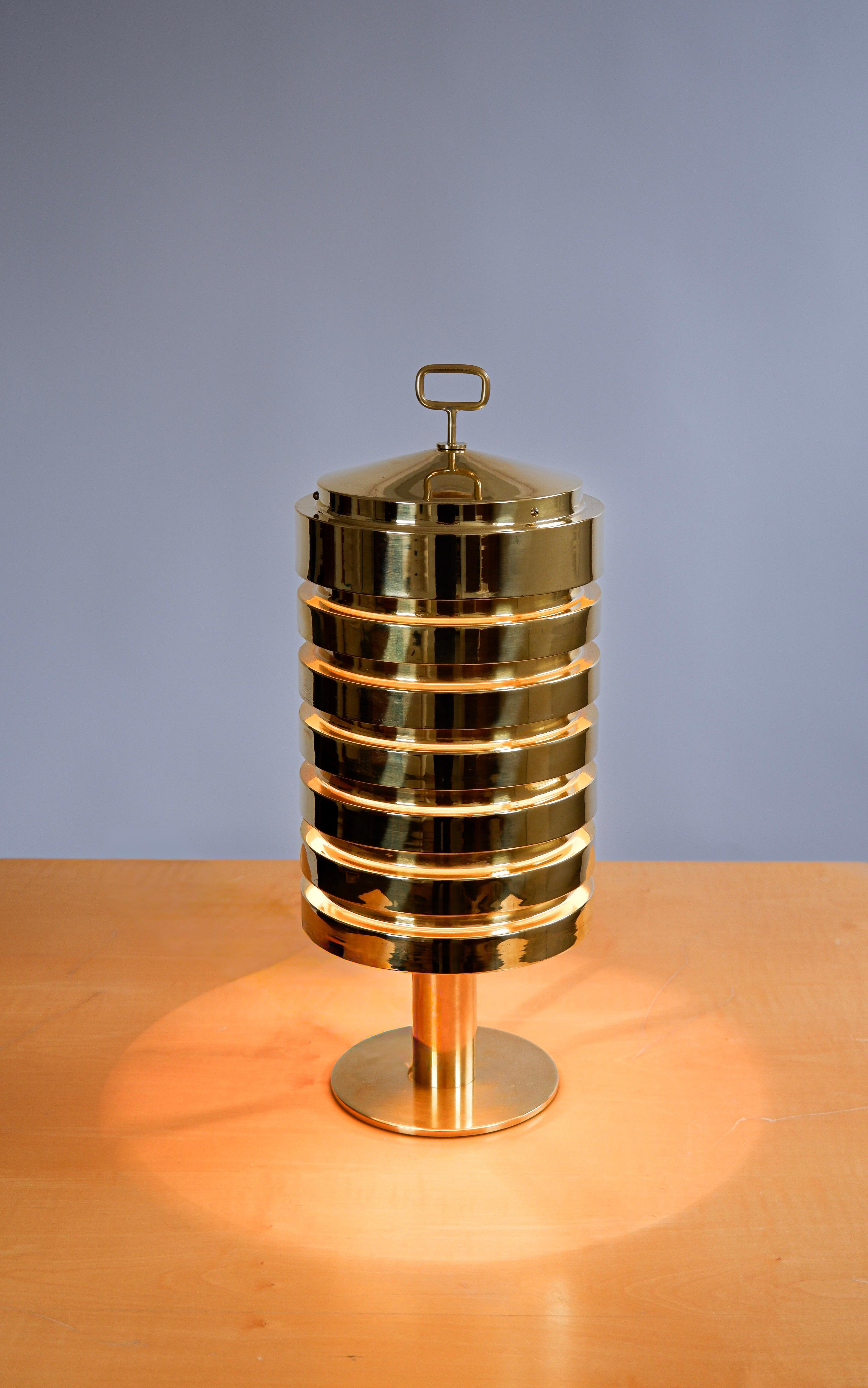Ottone Lampada da tavolo Hans-Agne Jakobsson modello B99 circa 1960 in vendita