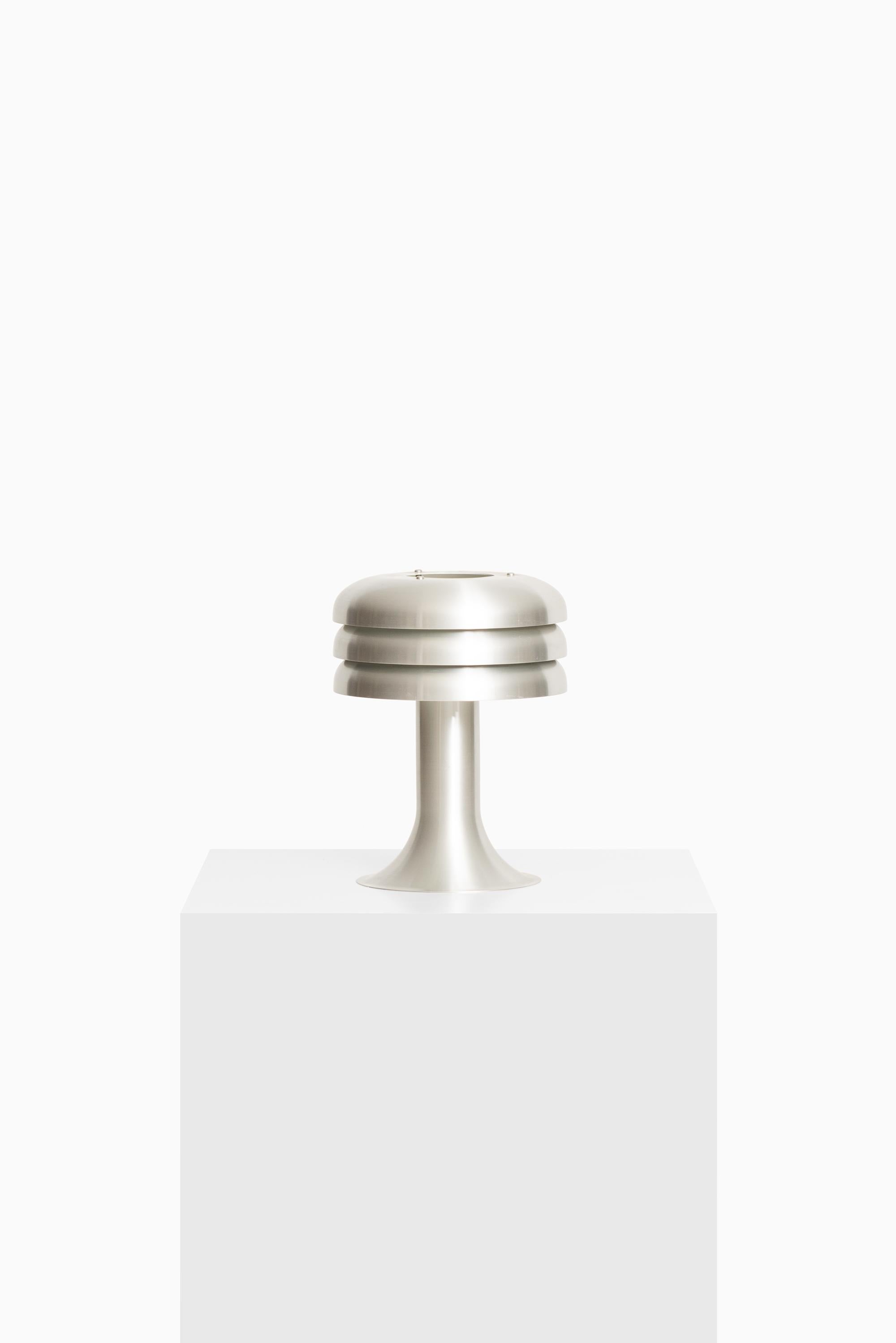 Lámpara de mesa Hans-Agne Jakobsson Modelo BN-25 de aluminio Escandinavo moderno en venta