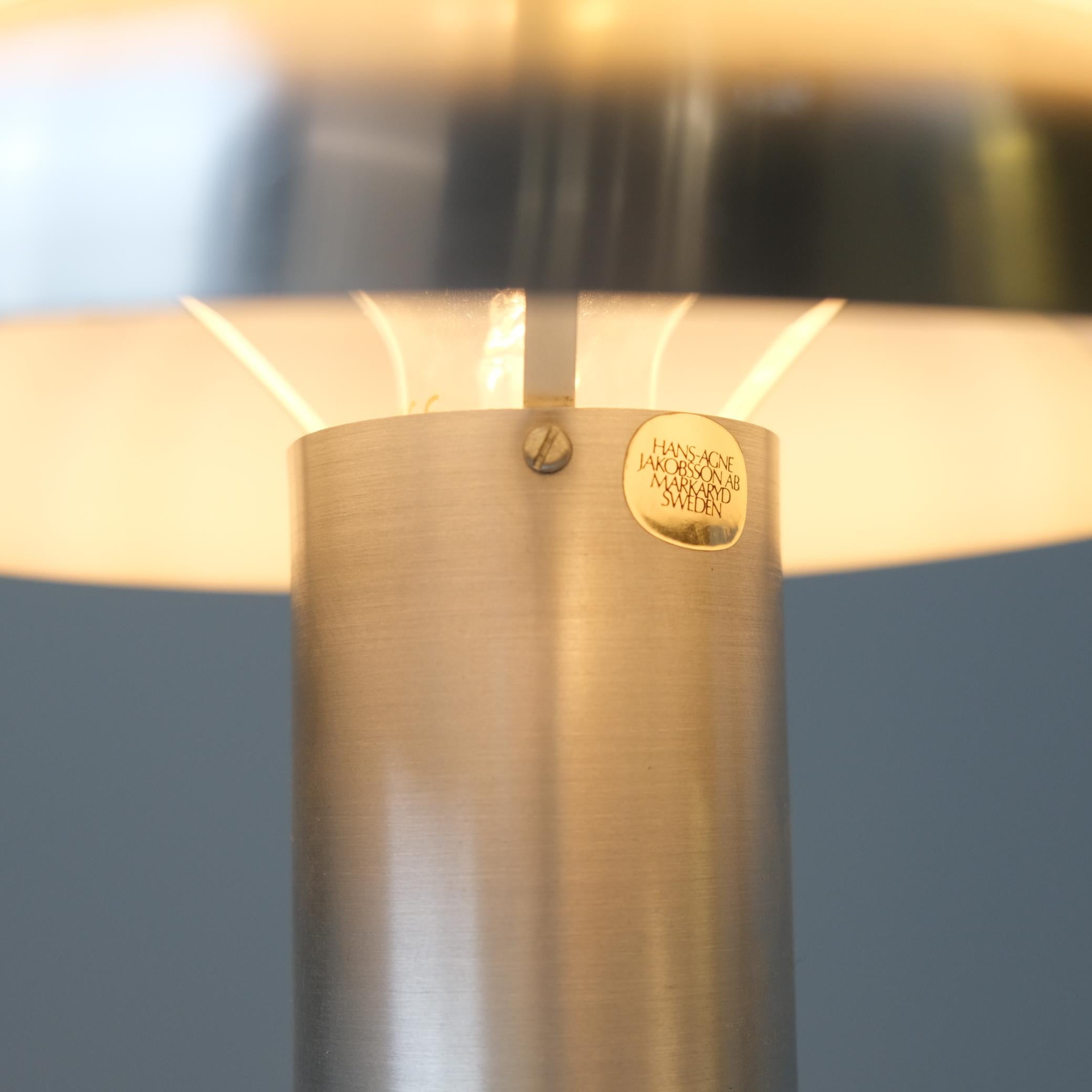 Lampada da tavolo Hans-Agne Jakobsson Modello BN25 in alluminio, Markaryd 1960s in vendita 1
