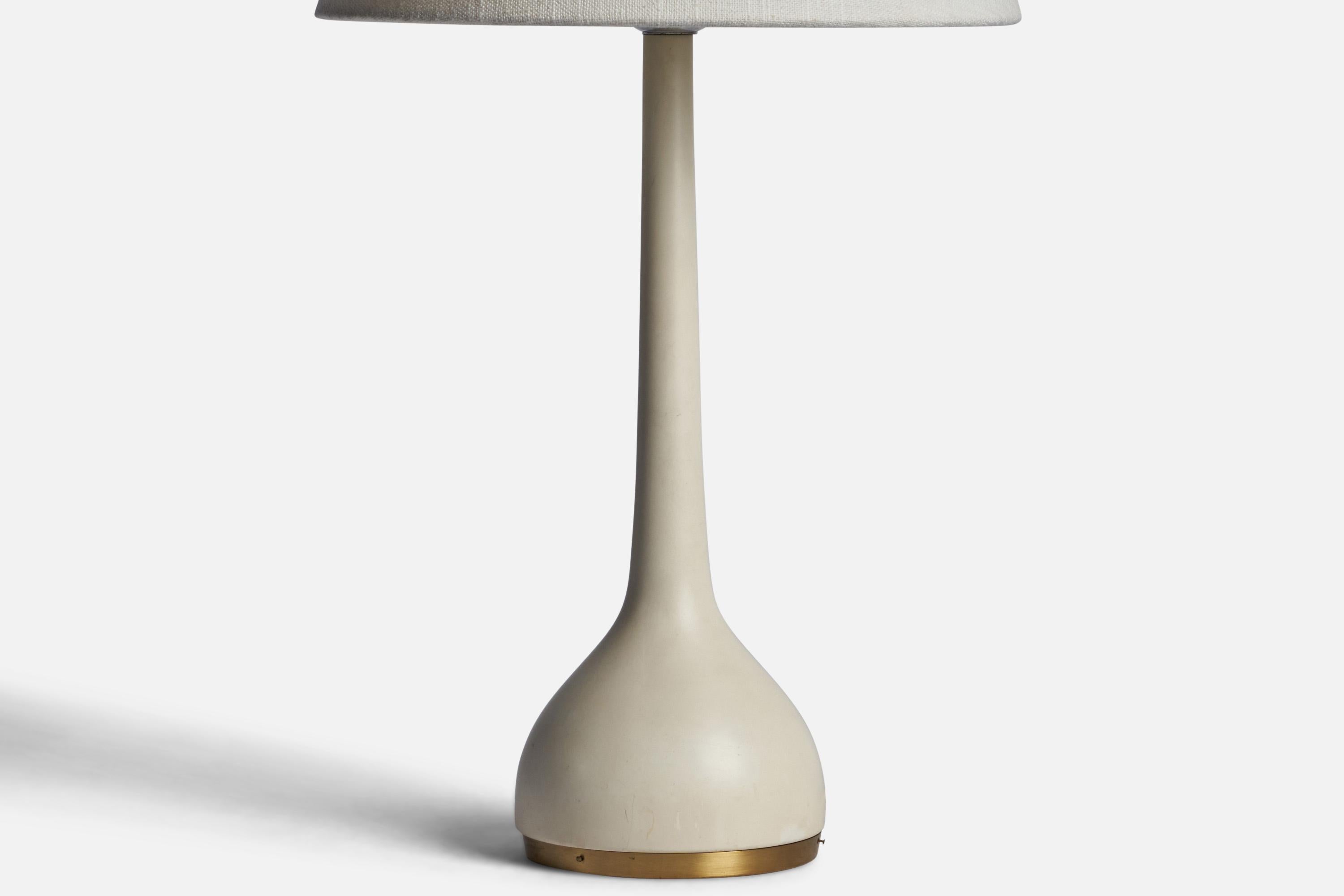Hans-Agne Jakobsson, Table Lamp, Wood, Brass, Sweden, 1960s In Good Condition For Sale In High Point, NC