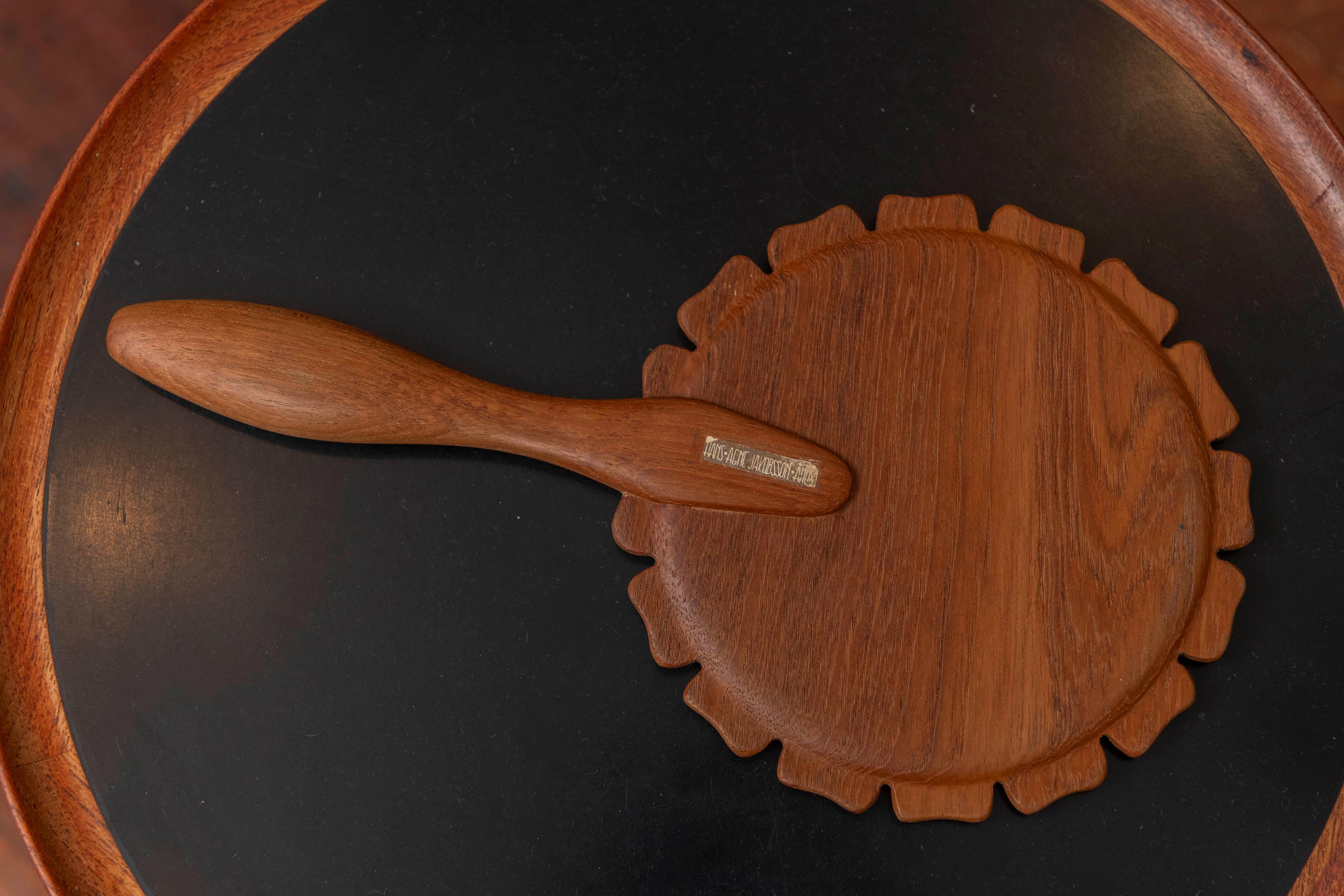 Hans-Agne Jakobsson Teak Hand Mirror In Good Condition For Sale In San Francisco, CA