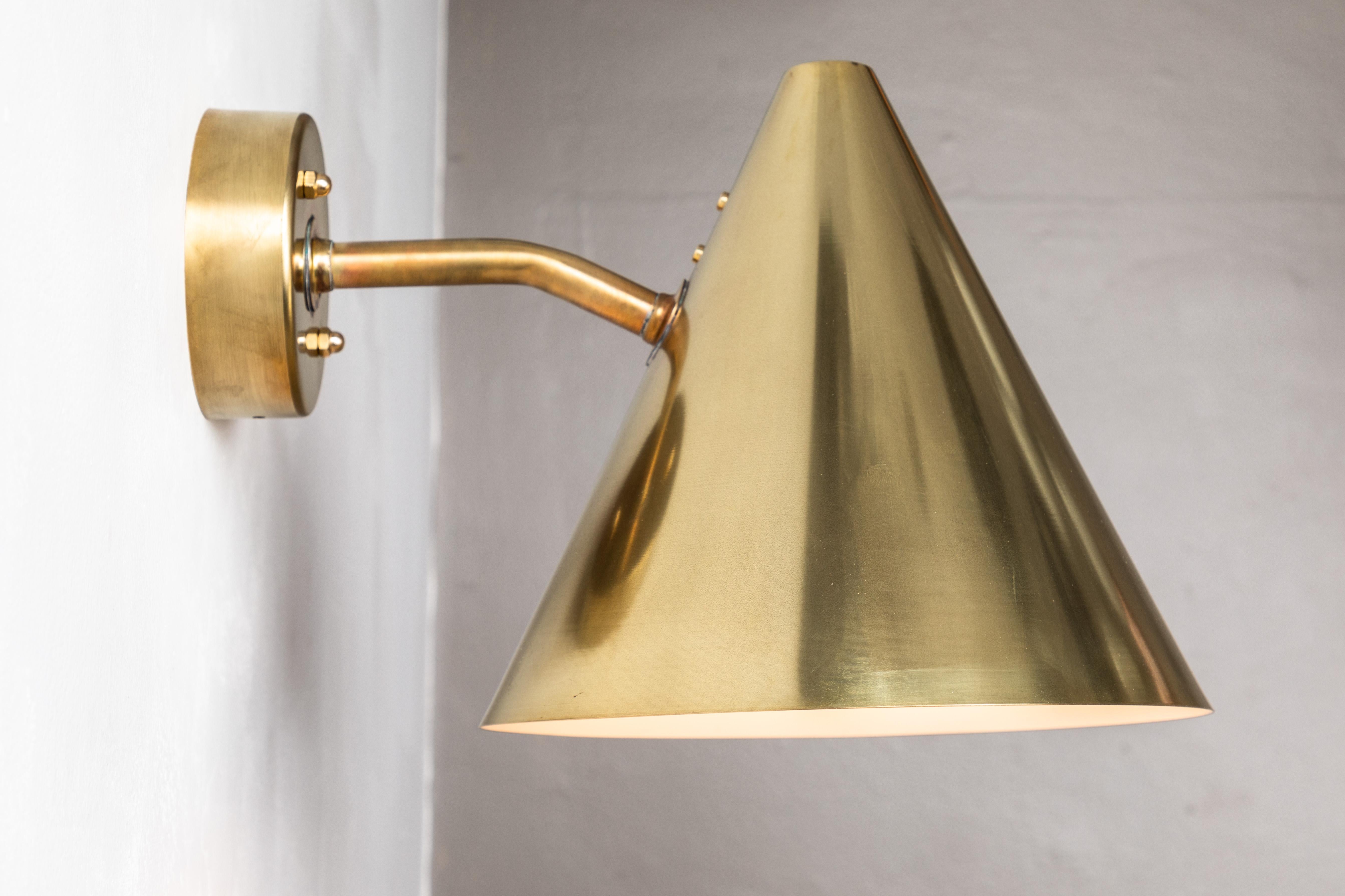 Pair of Hans-Agne Jakobsson 'Tratten' Raw Brass Outdoor Sconces In New Condition For Sale In Glendale, CA