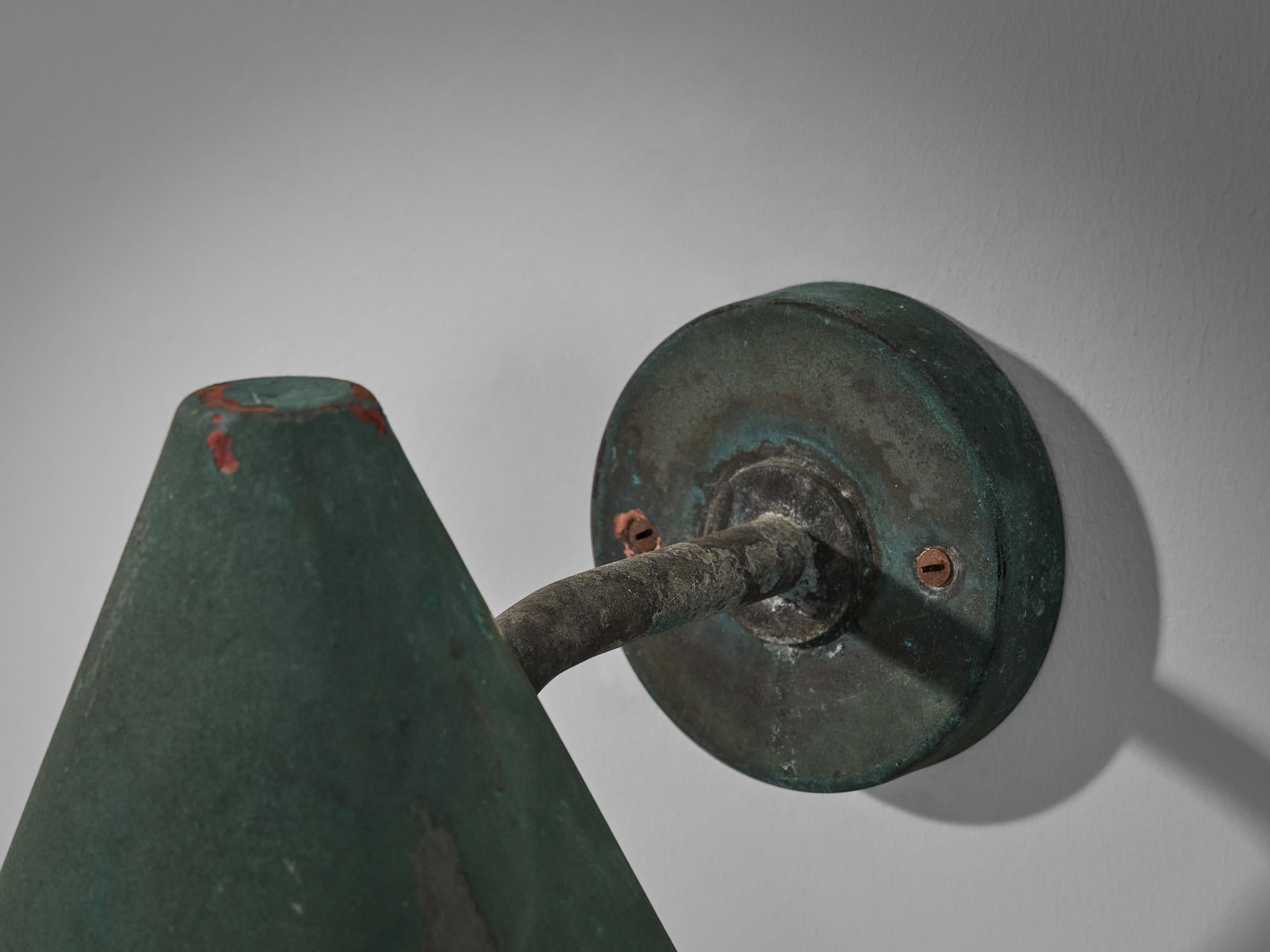 Hans-Agne Jakobsson 'Tratten' Wall Light in Patinated Copper In Good Condition For Sale In Waalwijk, NL