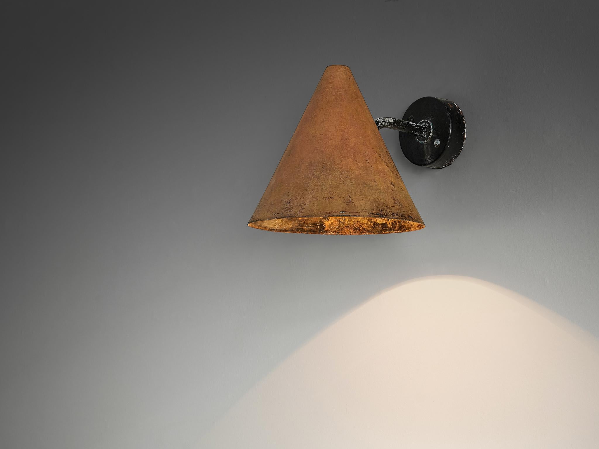 Hans-Agne Jakobsson 'Tratten' Wall Light in Patinated Copper  In Good Condition For Sale In Waalwijk, NL