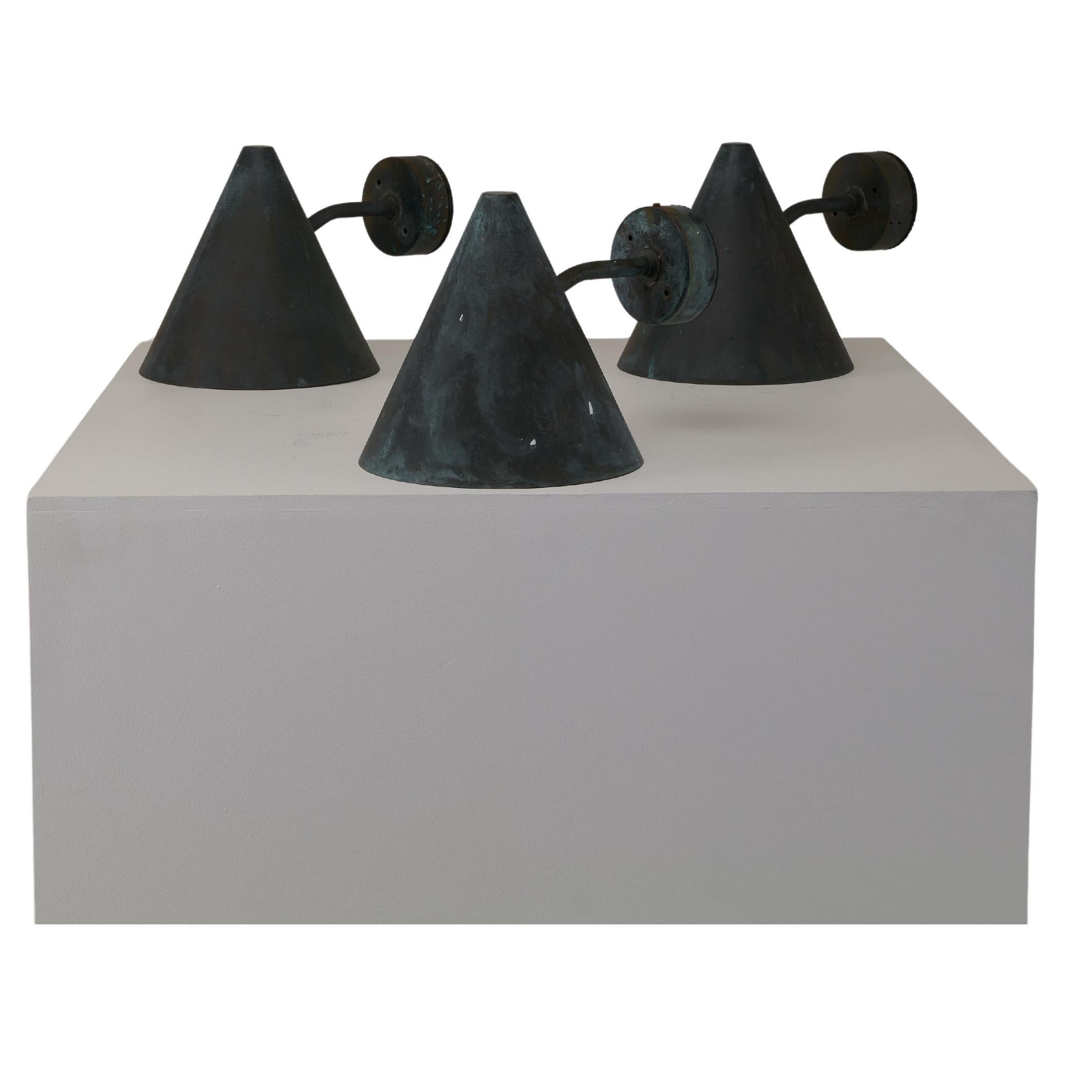Hans-Agne Jakobsson, Lampes murales "Tratten", années 1950
