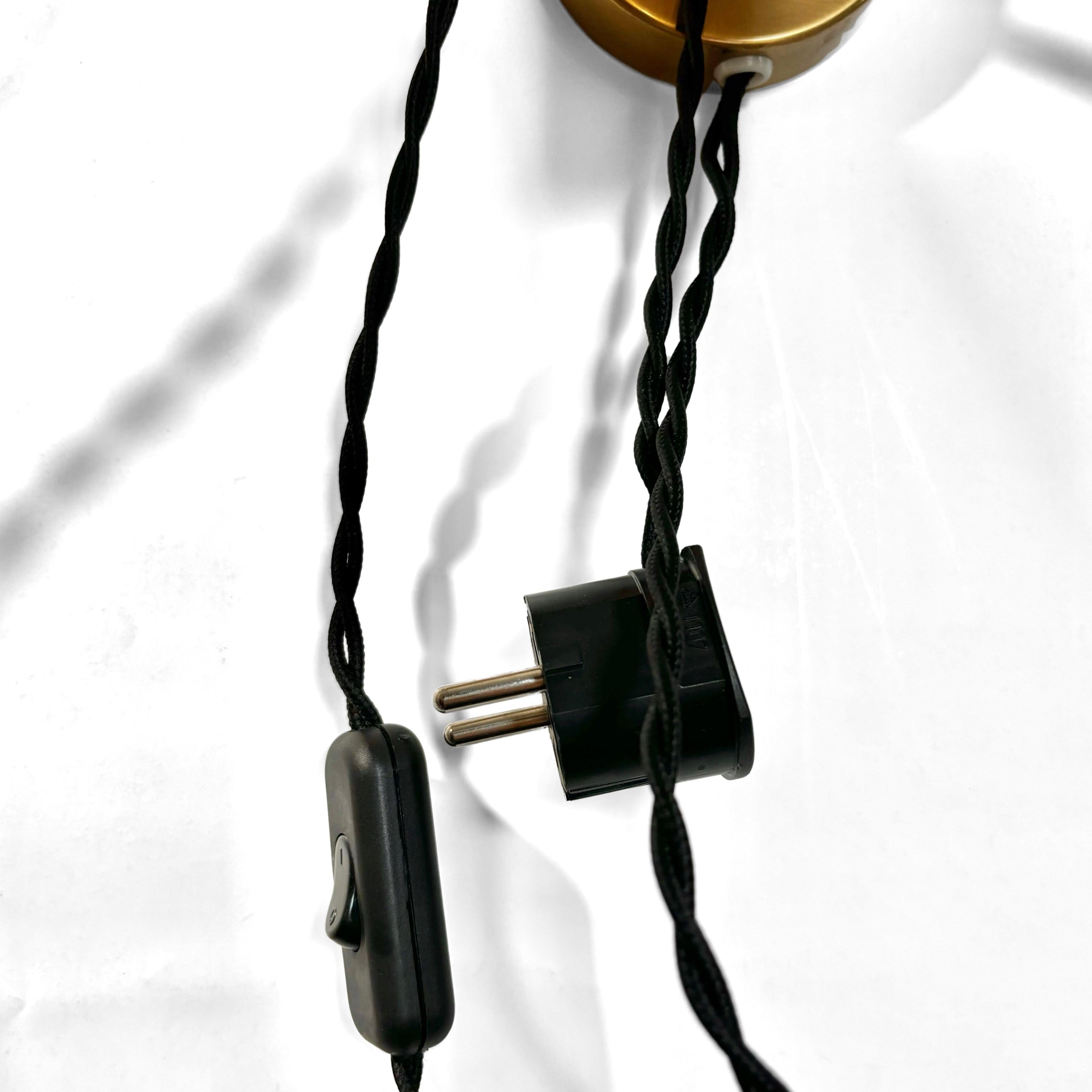 Hans-Agne Jakobsson-Wandleuchte S-1987, Messing und Opalglas, Schweden, 1960er Jahre im Angebot 5