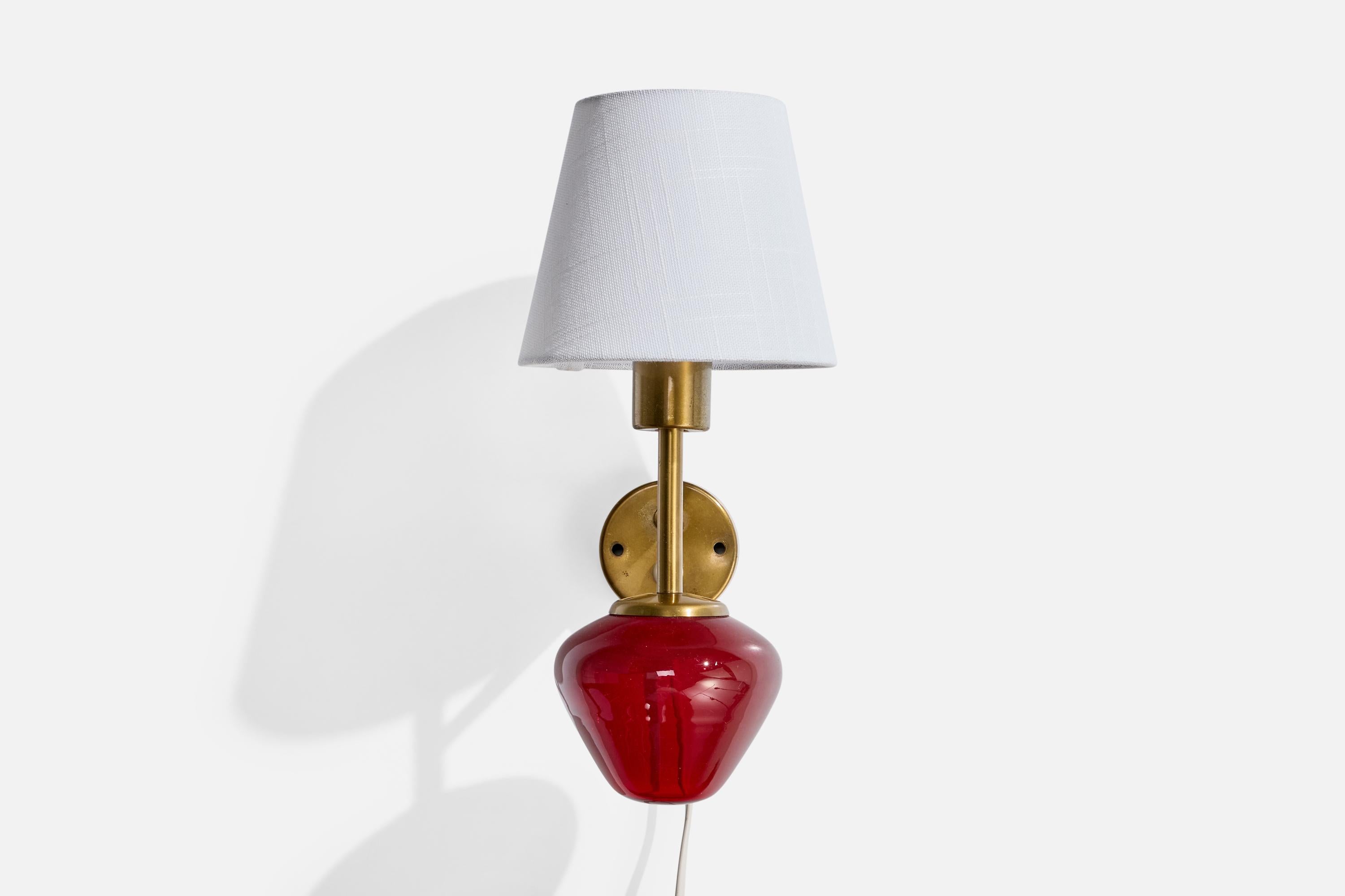 Mid-Century Modern Hans-Agne Jakobsson, Wall Light, Brass, Glass, Fabric, Sweden, 1960s For Sale