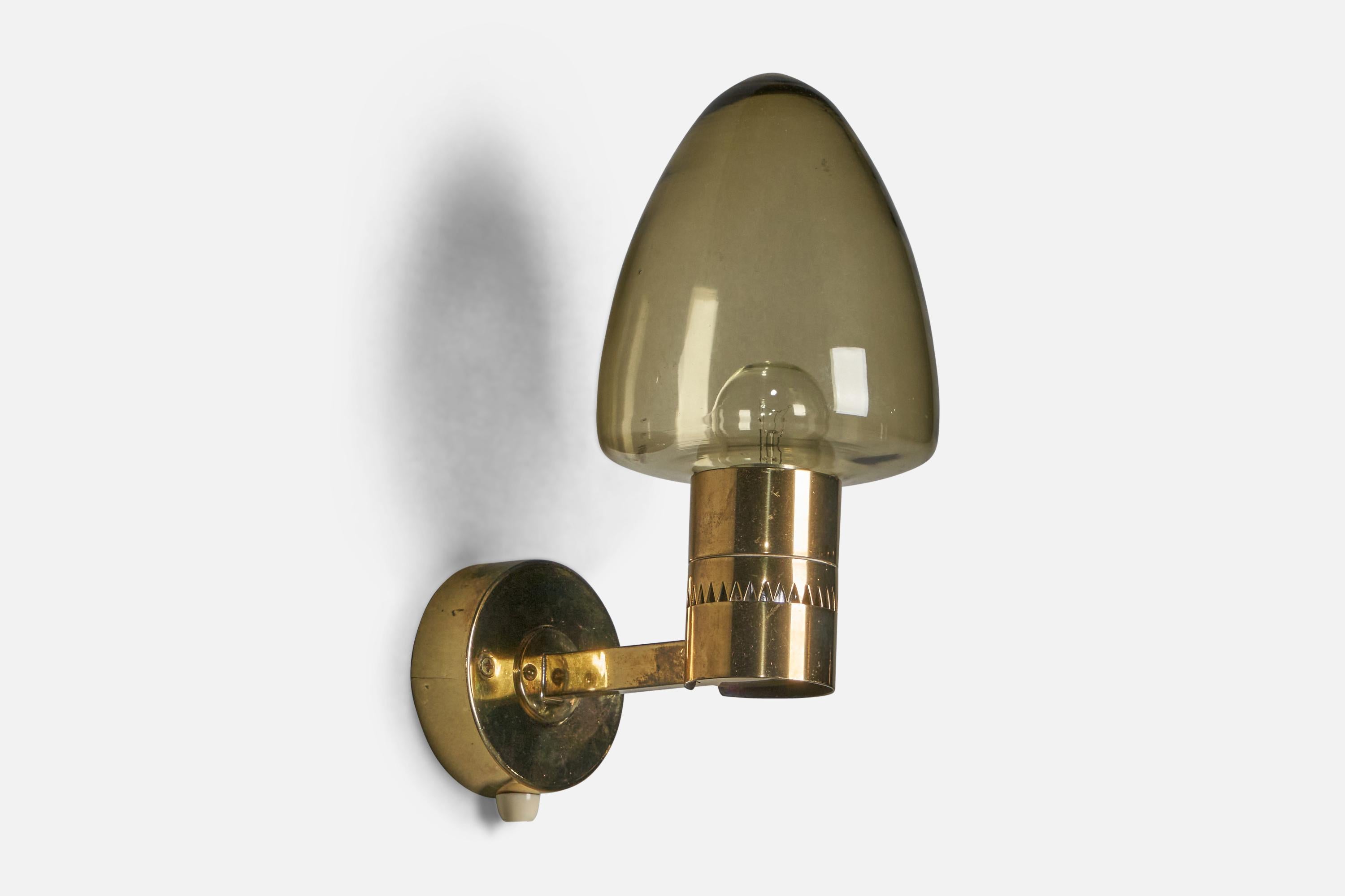 Swedish Hans-Agne Jakobsson, Wall Light, Brass, Glass, Sweden, 1960s For Sale