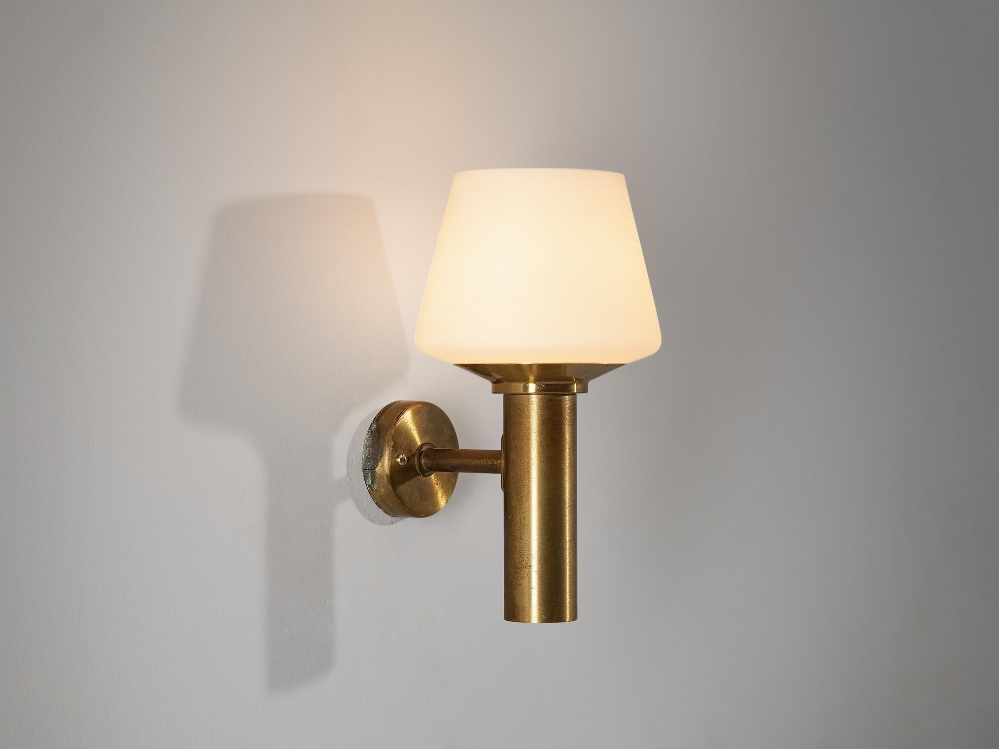 Mid-20th Century Hans-Agne Jakobsson Wall Light in Brass and Opaline Glass