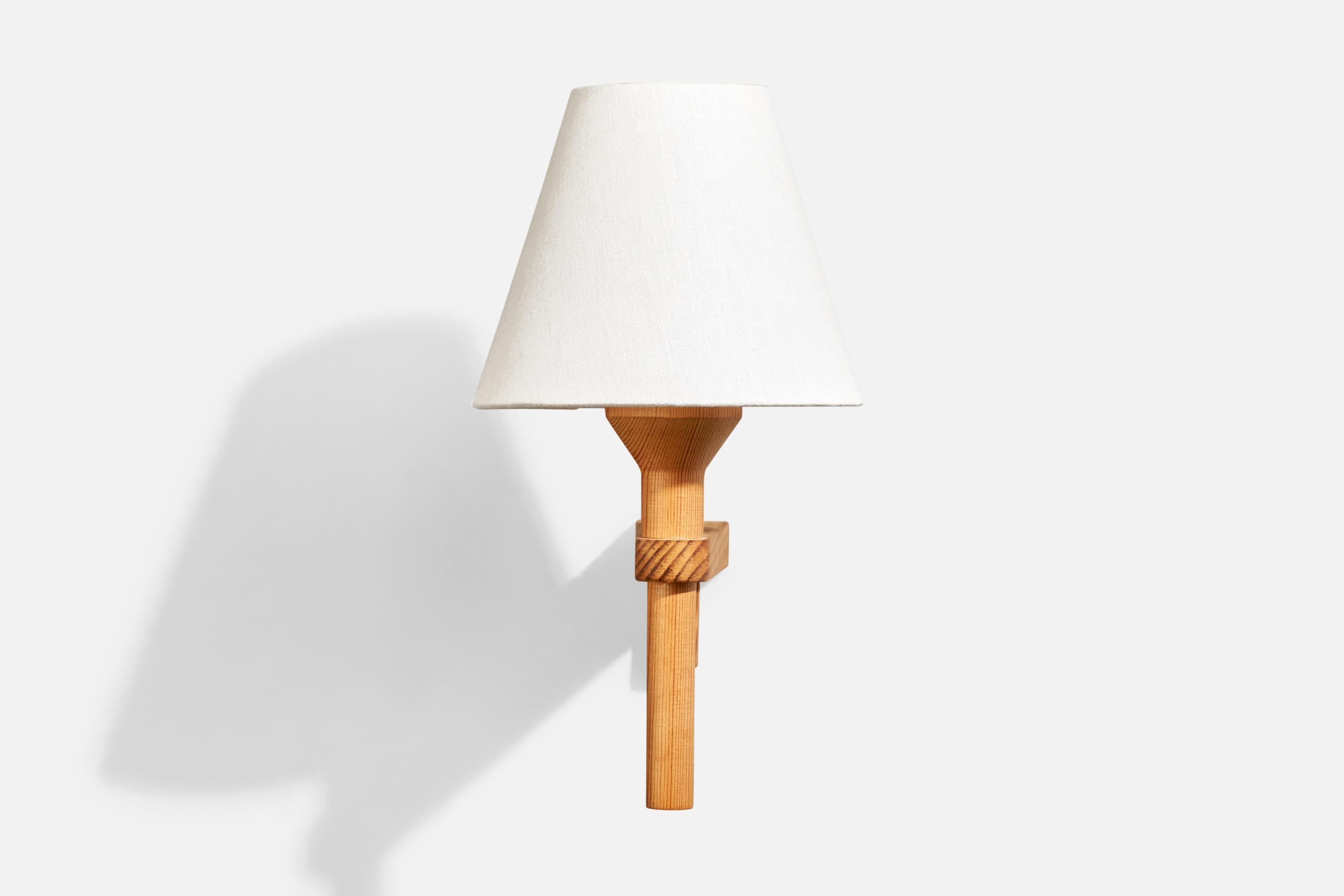 Scandinavian Modern Hans-Agne Jakobsson, Wall Light, Pine, Fabric, Sweden, 1970s For Sale