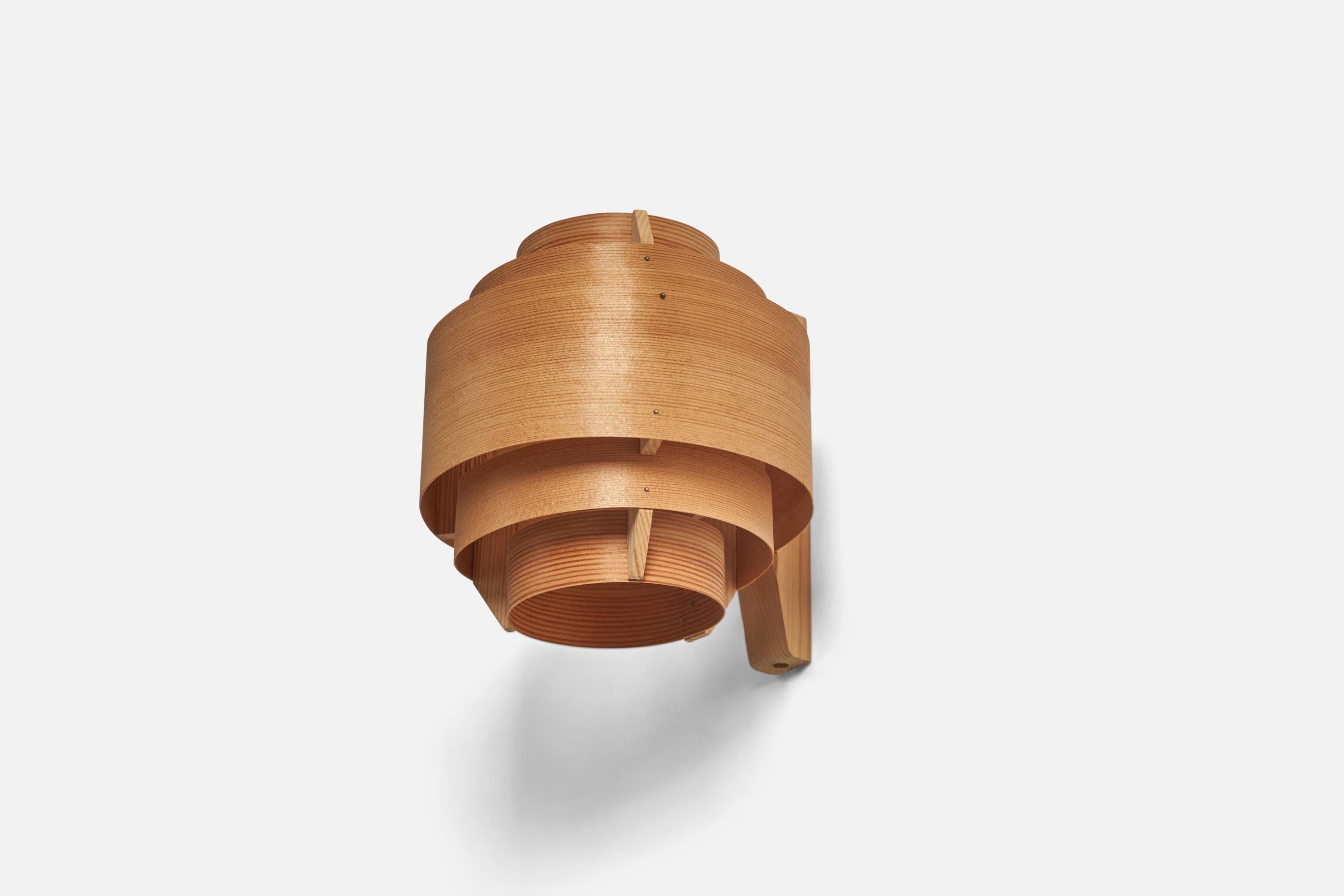 Mid-Century Modern Hans-Agne Jakobsson, Wall Light, Pine, Sweden, 1970s