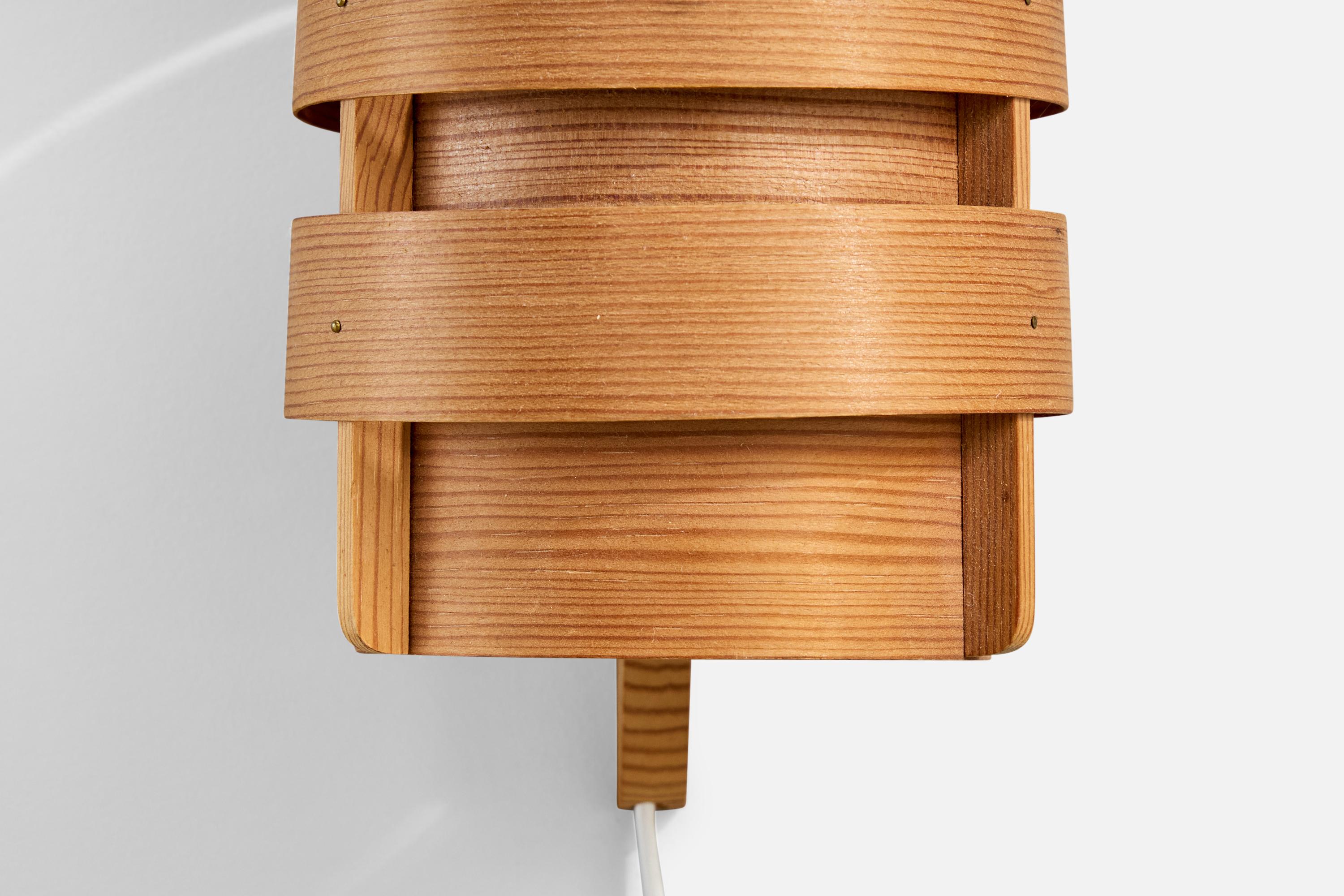 Late 20th Century Hans-Agne Jakobsson, Wall Light, Pine, Sweden, 1970s For Sale