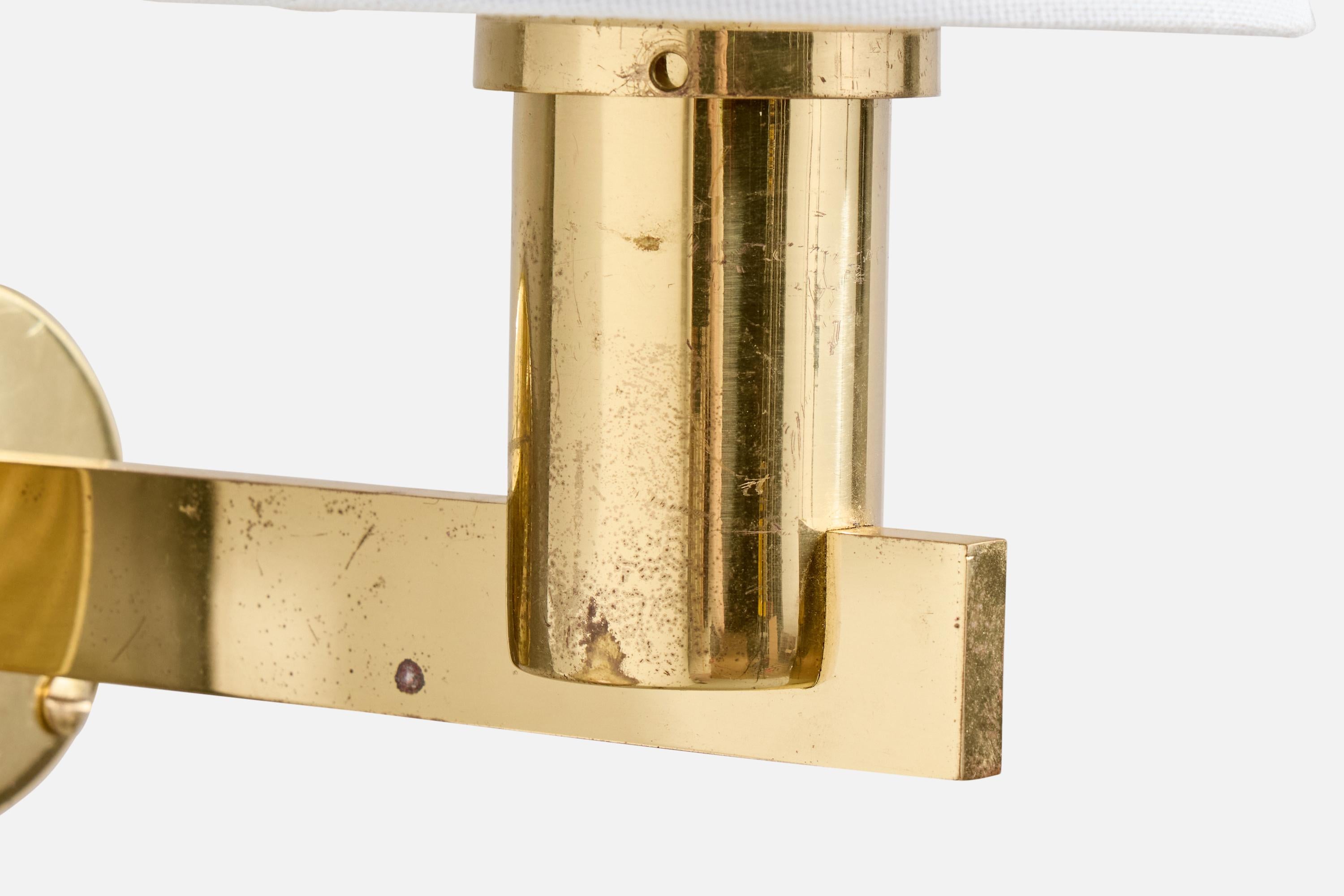 Hans-Agne Jakobsson, Wall Lights, Brass, Fabric, Sweden, 1960s en vente 1
