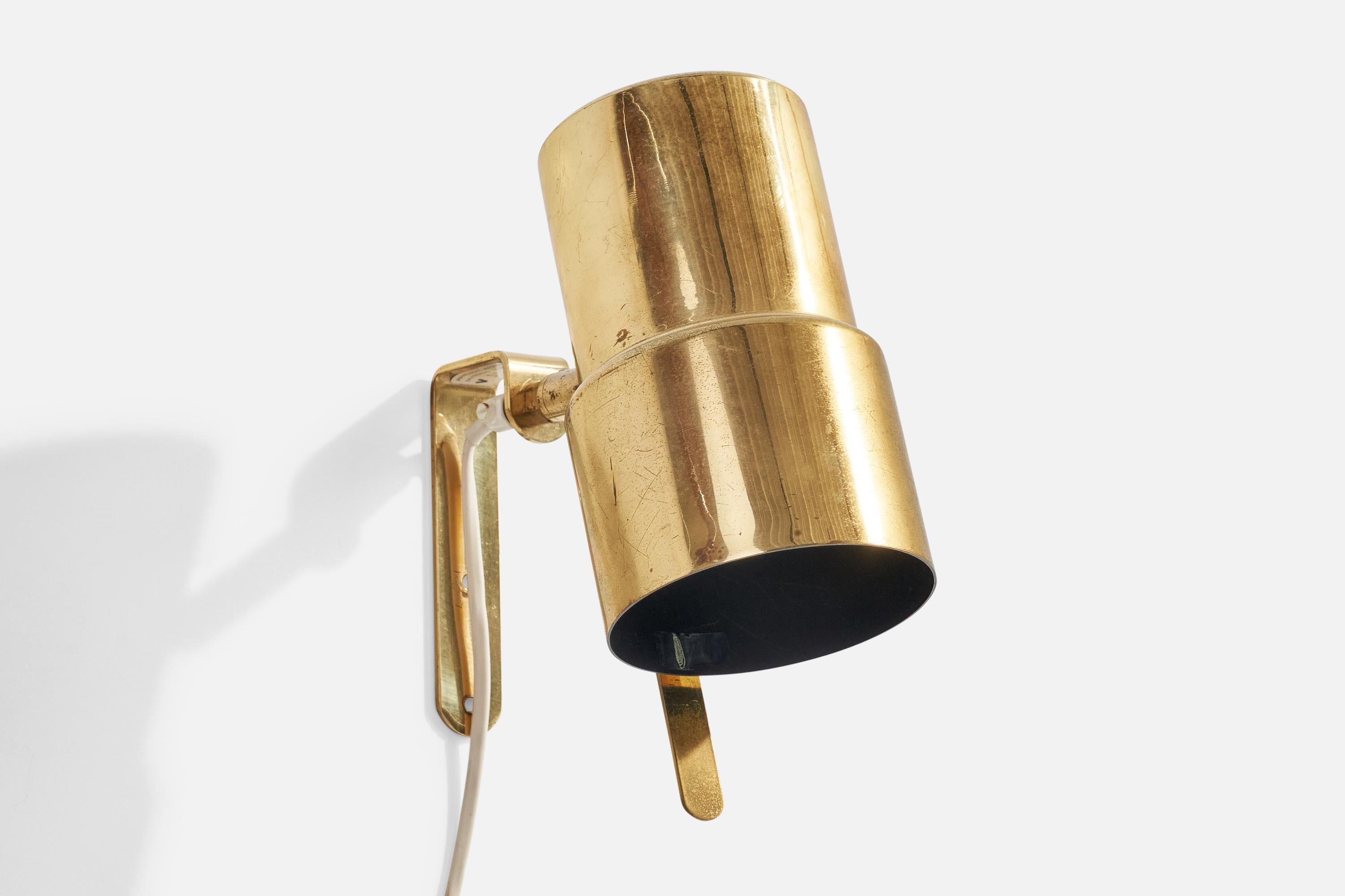 Hans-Agne Jakobsson, Wall Lights, Brass, Sweden, 1960s In condizioni buone in vendita a High Point, NC