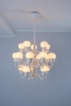 Hans-Agne Jakobsson White & Opaline Chandelier Model T 527-20 for Markaryd 1960s
