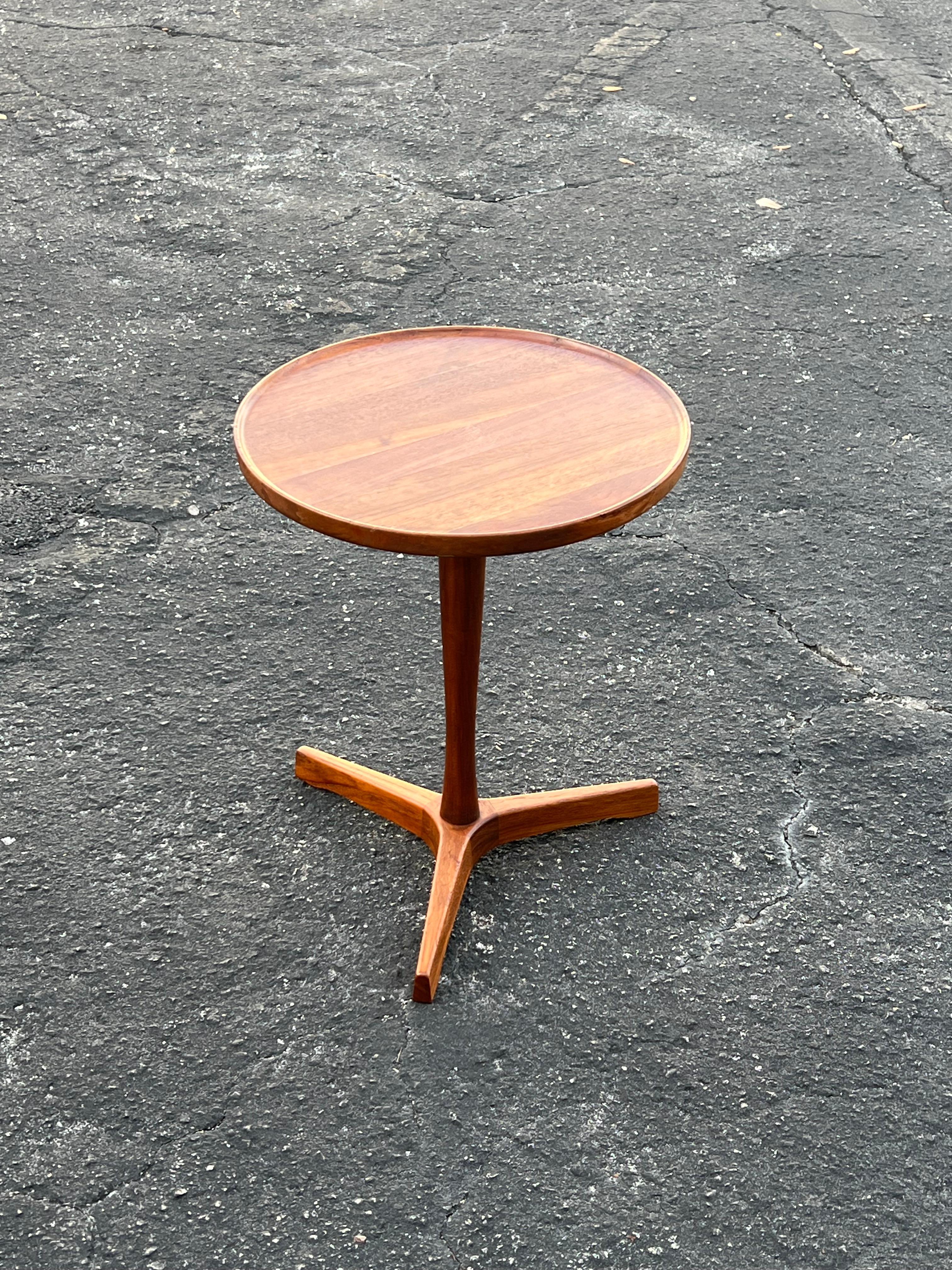 Hans Andersen Danish Teak Side Table For Sale 2