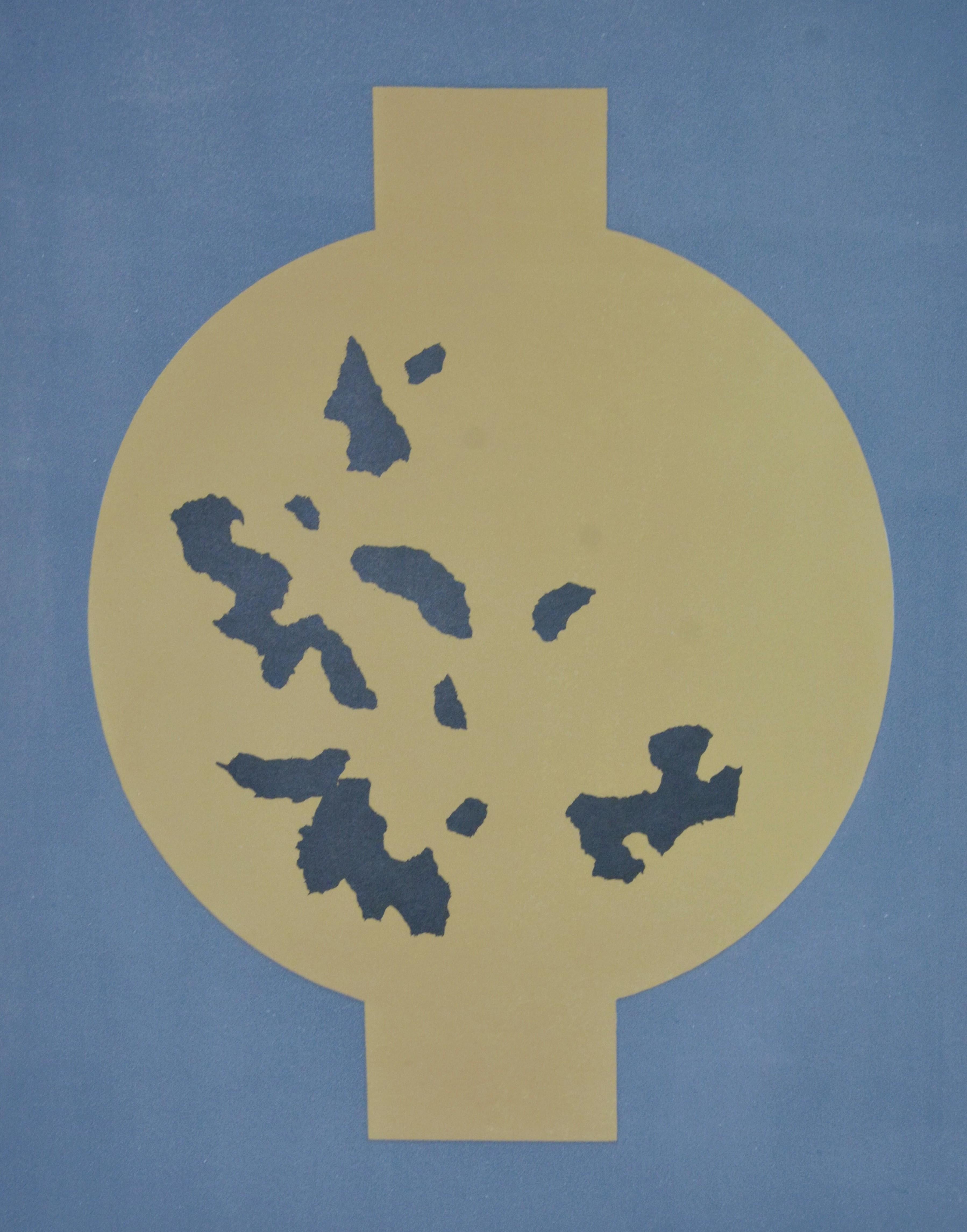 Symmetrical Shape with Flakes Arranged by Chance For Sale 1