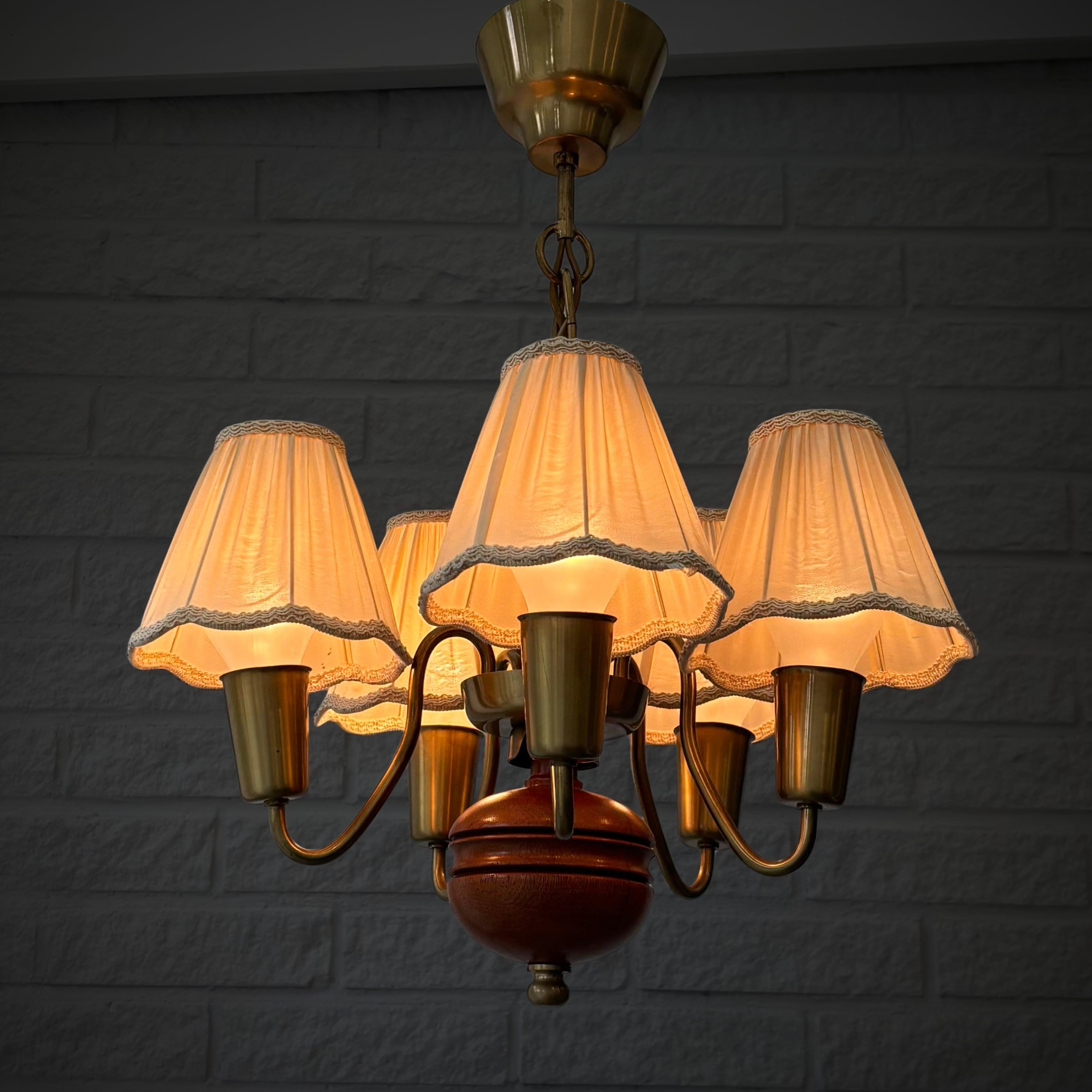 Scandinave moderne Hans Bergström, Ateljé Lyktan, lustre moderniste modèle 115, Suède, années 1940 en vente