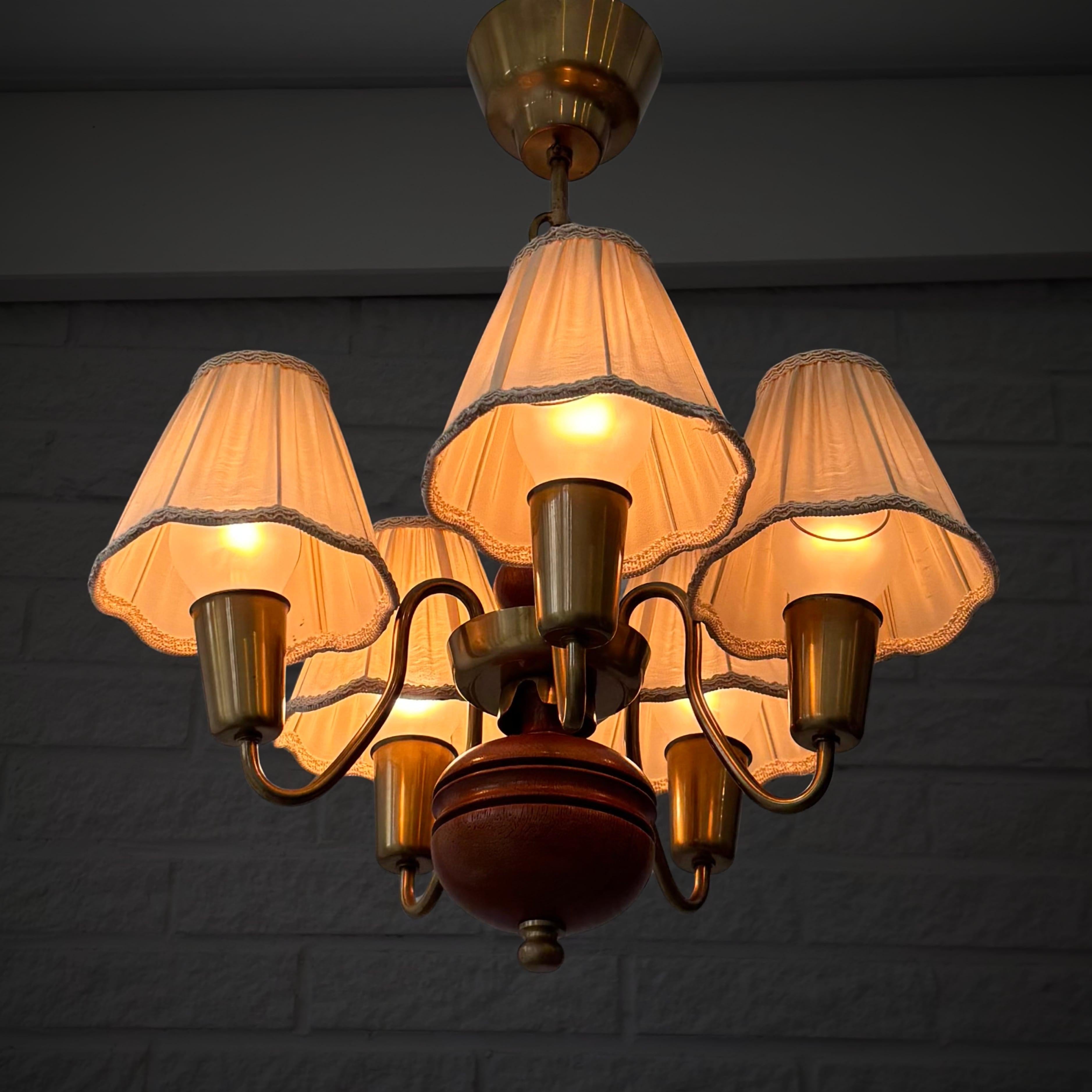 Hans Bergström, Ateljé Lyktan, lustre moderniste modèle 115, Suède, années 1940 Bon état - En vente à Forserum, SE