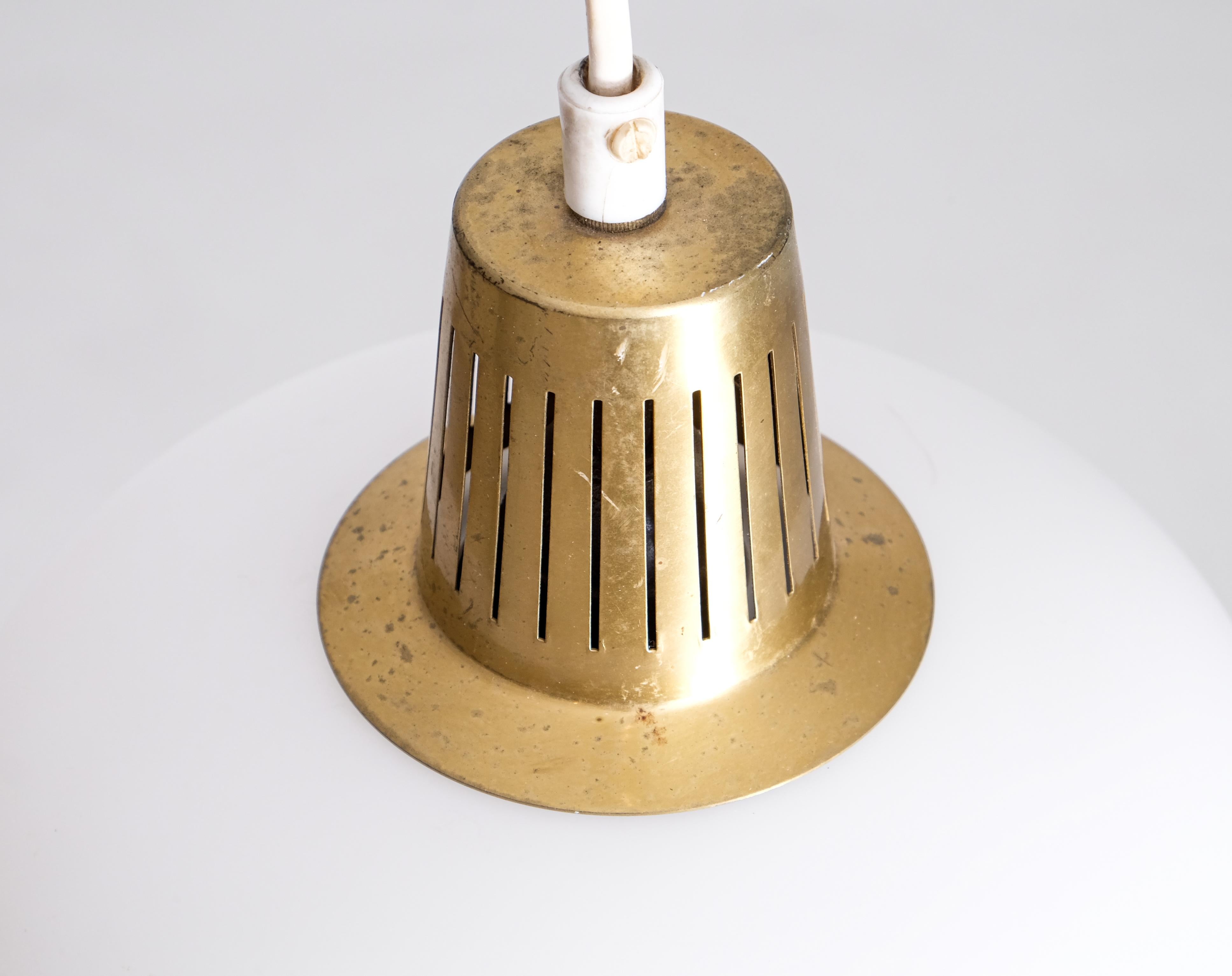 Hans Bergström Brass & Glass Ceiling Lamp, 1950s For Sale 1