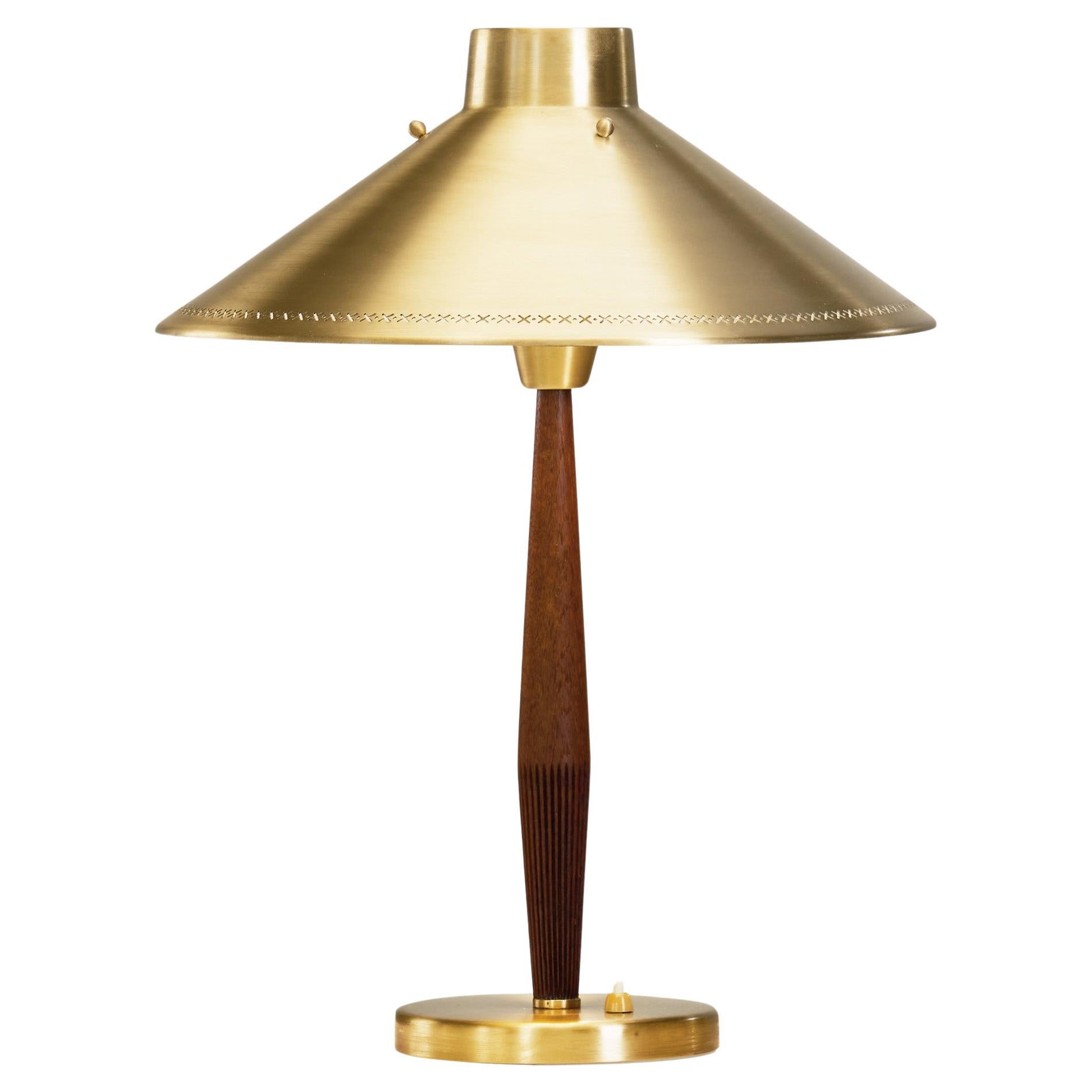 Lampada da tavolo in olmo e ottone di Hans Bergström per ASEA, Svezia, anni '50