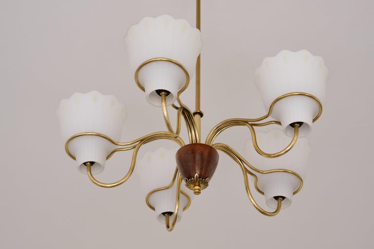 Hans Bergström Five Arm Chandelier in Brass, Wood and Glass, ASEA, Sweden, 1950s For Sale 10