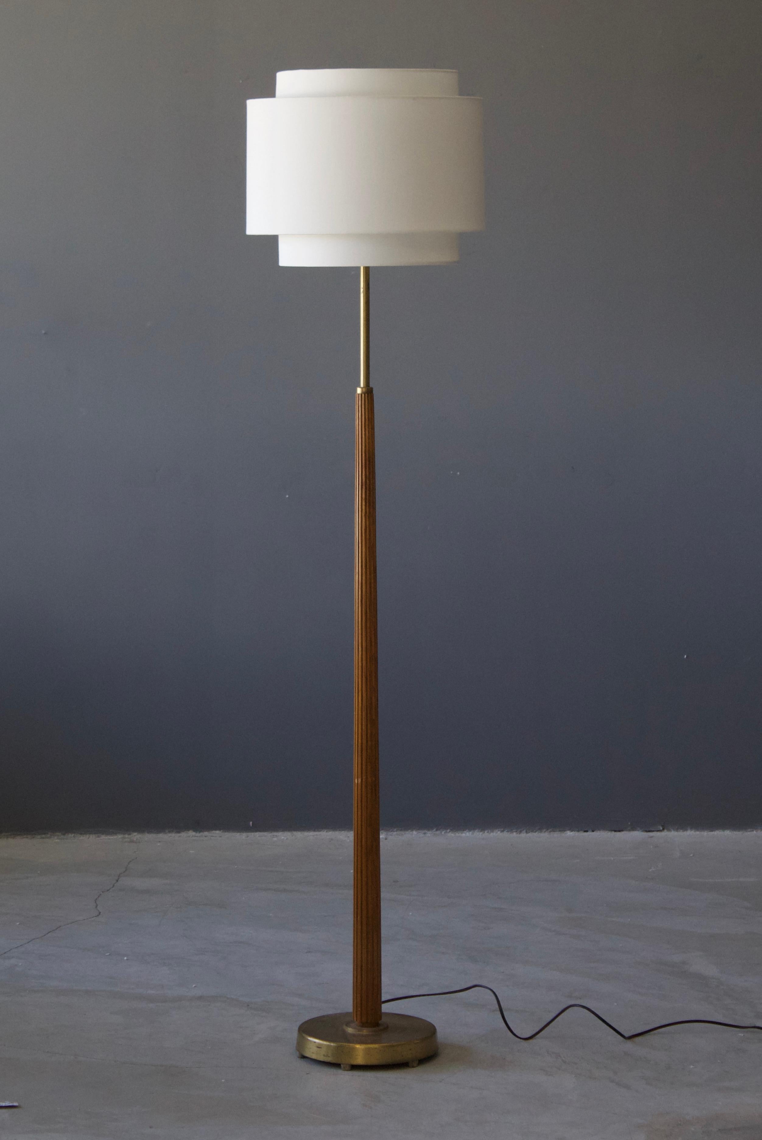 A rare floor lamp, designed by Hans Bergström and produced by his own firm Ateljé Lyktan, Sweden, 1940s-1950s. Model C-770.

 