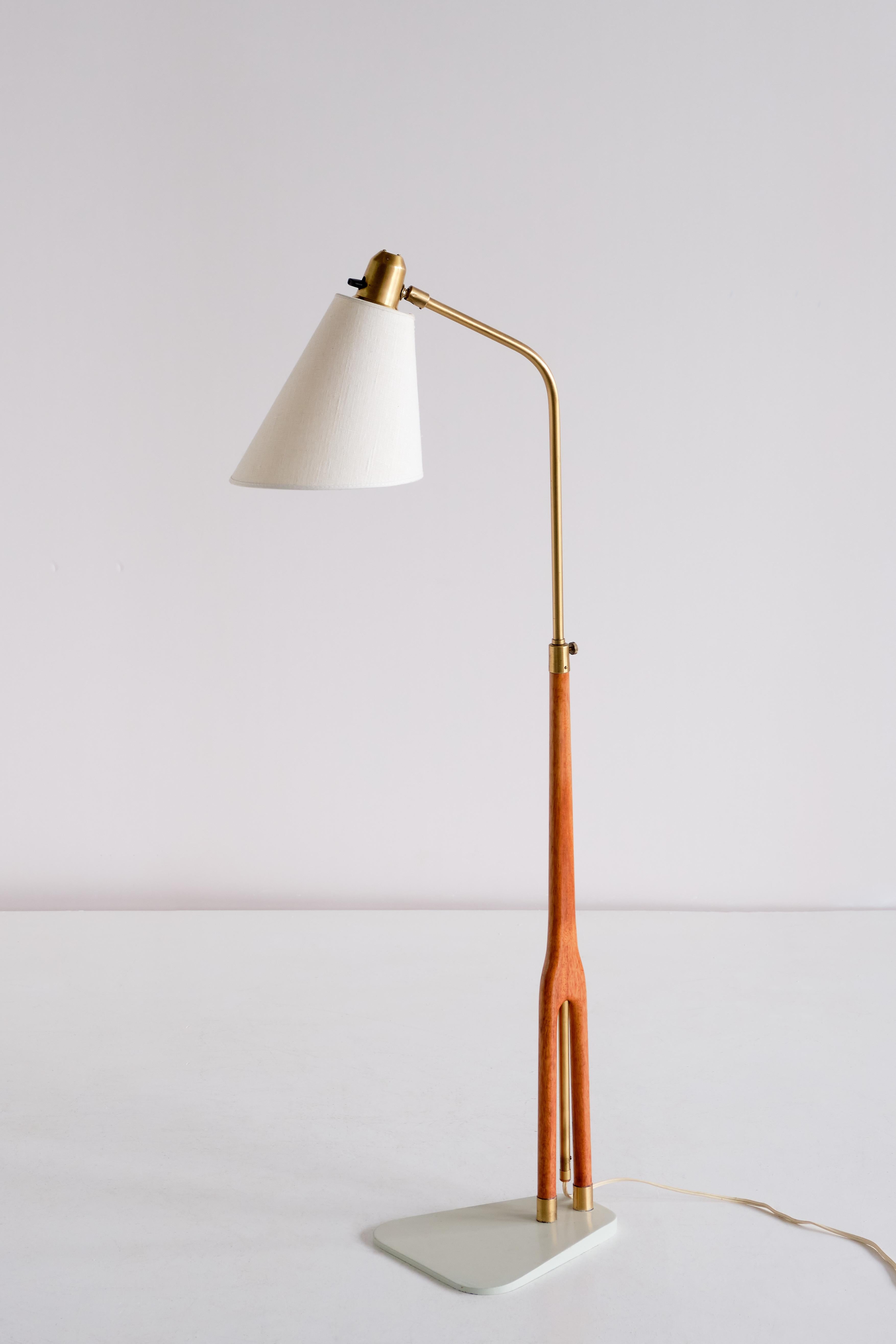 Scandinavian Modern Hans Bergström Floor Lamp in Teak and Brass, ASEA, Sweden, 1950s For Sale