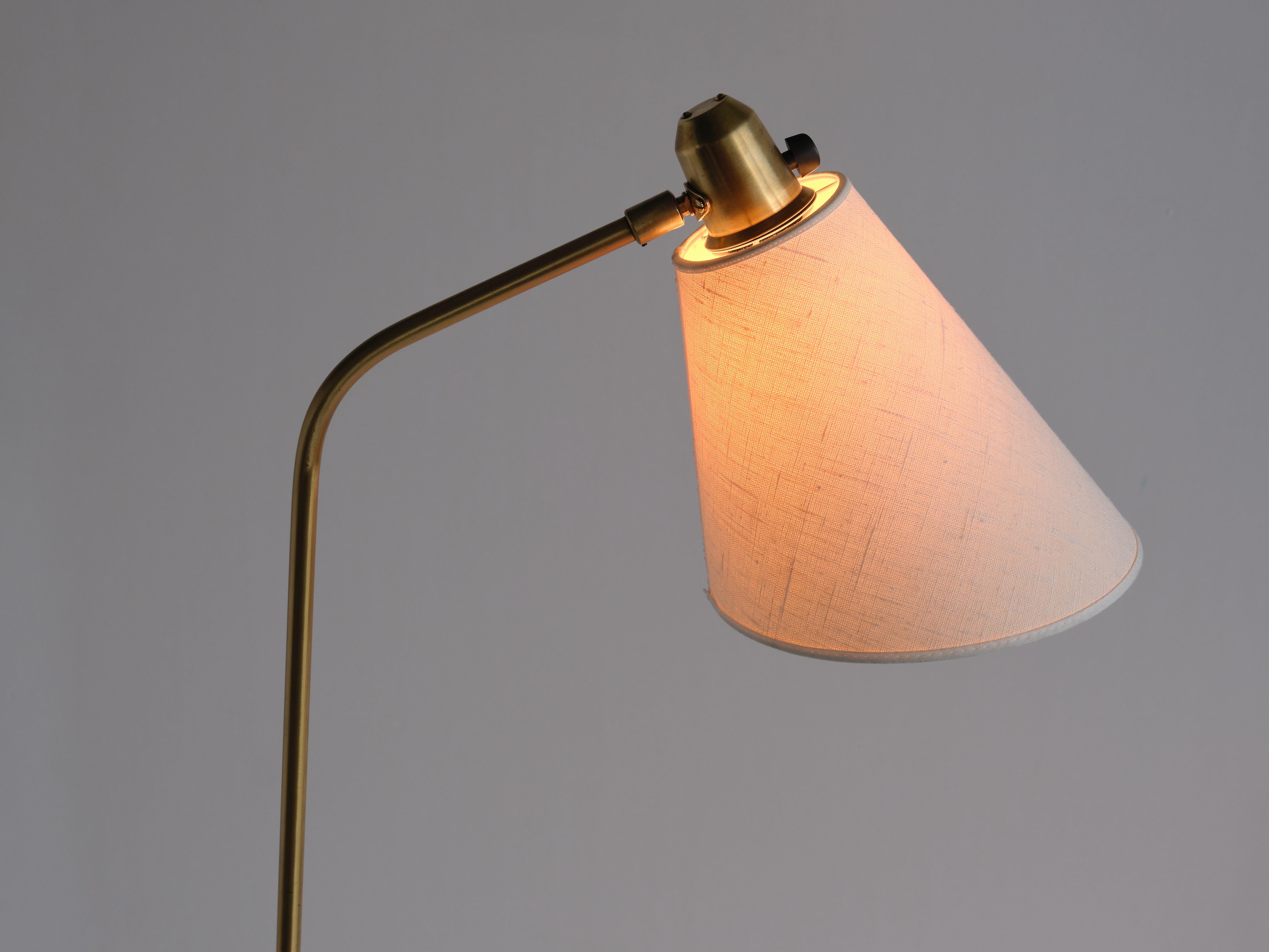 Hans Bergström Floor Lamp in Teak and Brass, ASEA, Sweden, 1950s For Sale 1