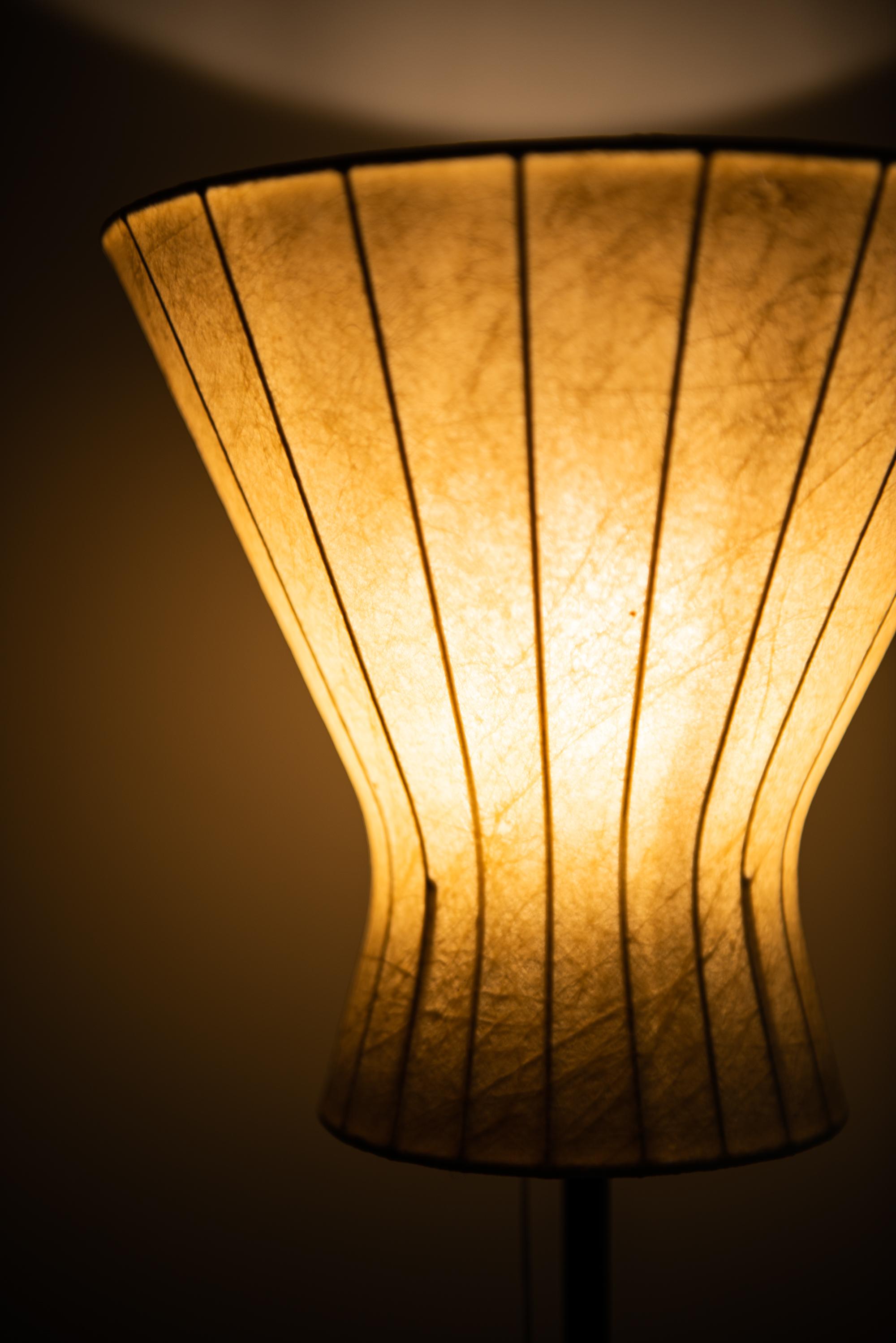 Hans Bergström Lampadaire Modèle No 563 par Ateljé Lyktan en Suède en vente 2