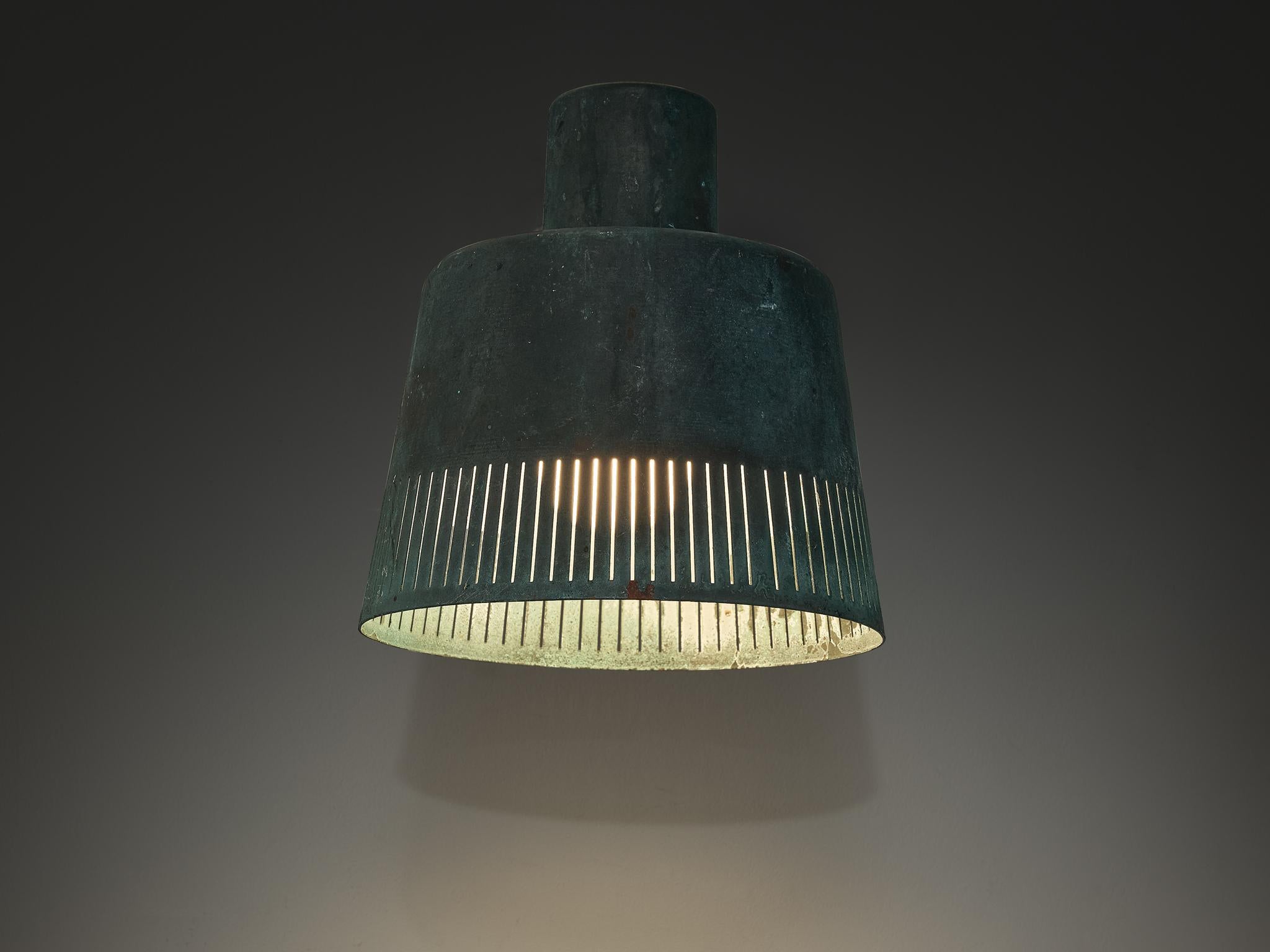 Mid-20th Century Hans Bergström for Ateljé Lyktan Wall Light in Patinated Copper For Sale