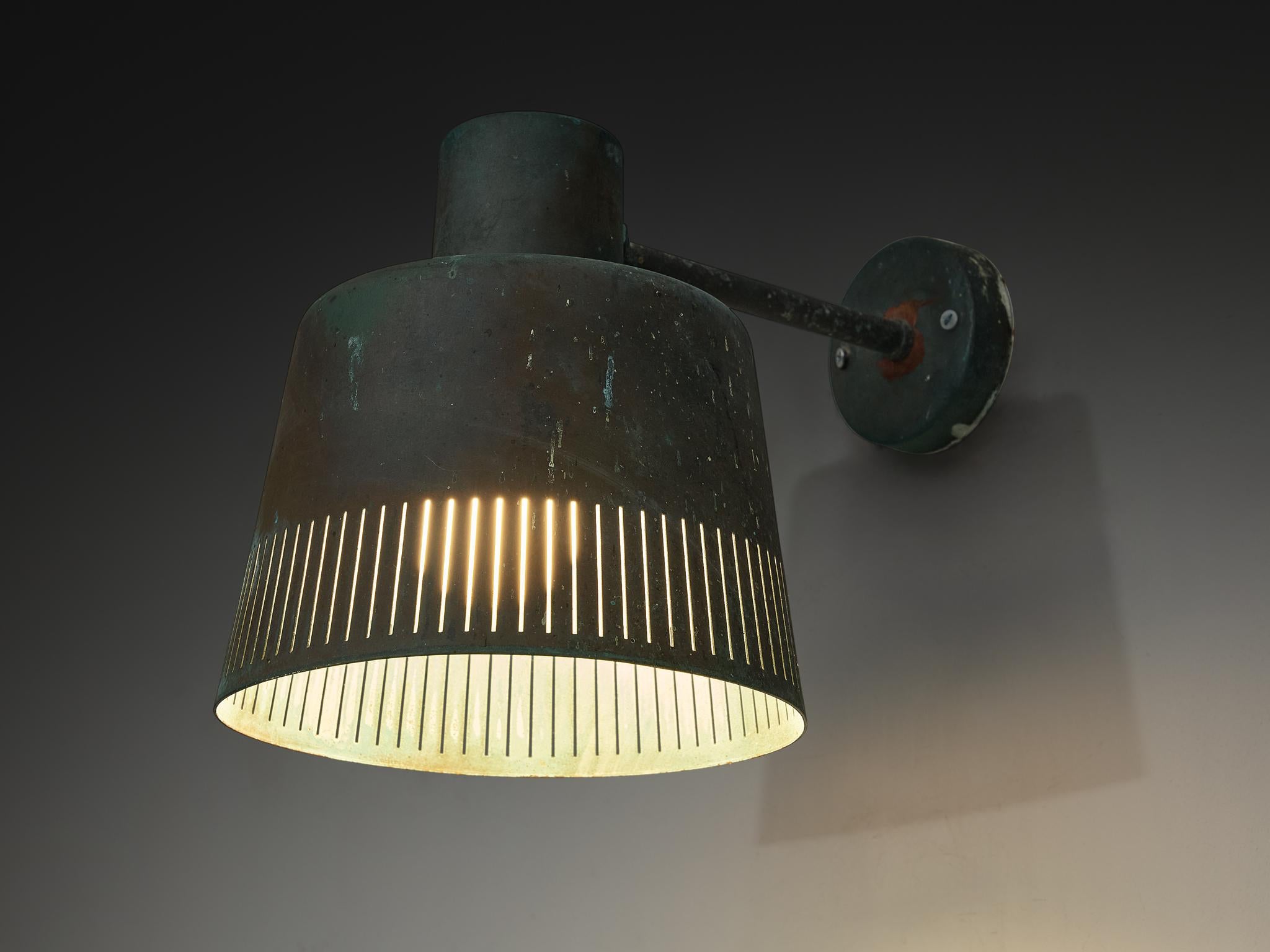Hans Bergström for Ateljé Lyktan Wall Light in Patinated Copper For Sale 1