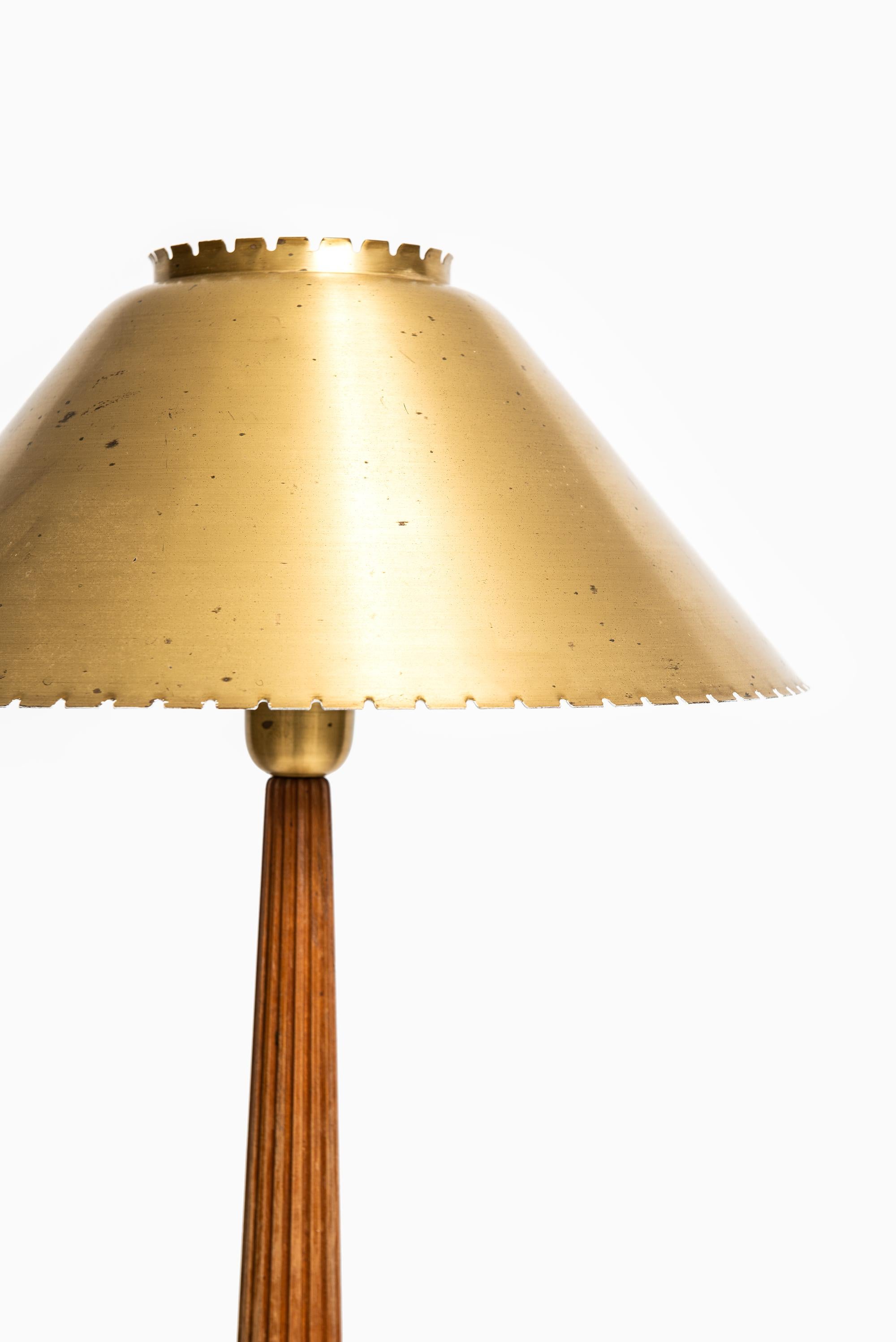 Scandinavian Modern Hans Bergström table lamp produced by ASEA in Sweden For Sale