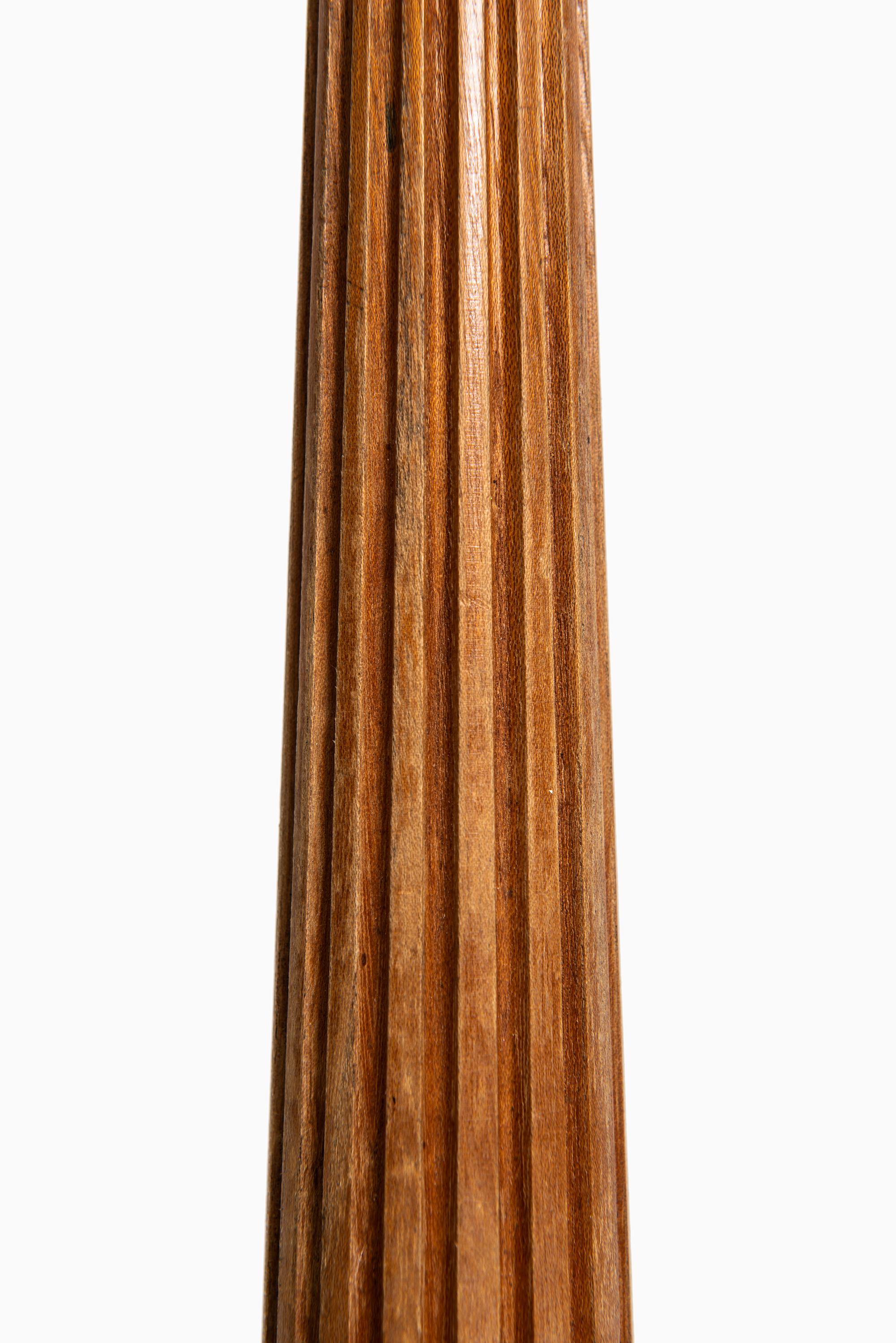 Milieu du XXe siècle Lampe de table Hans Bergström produite par l'ASIA en Suède en vente