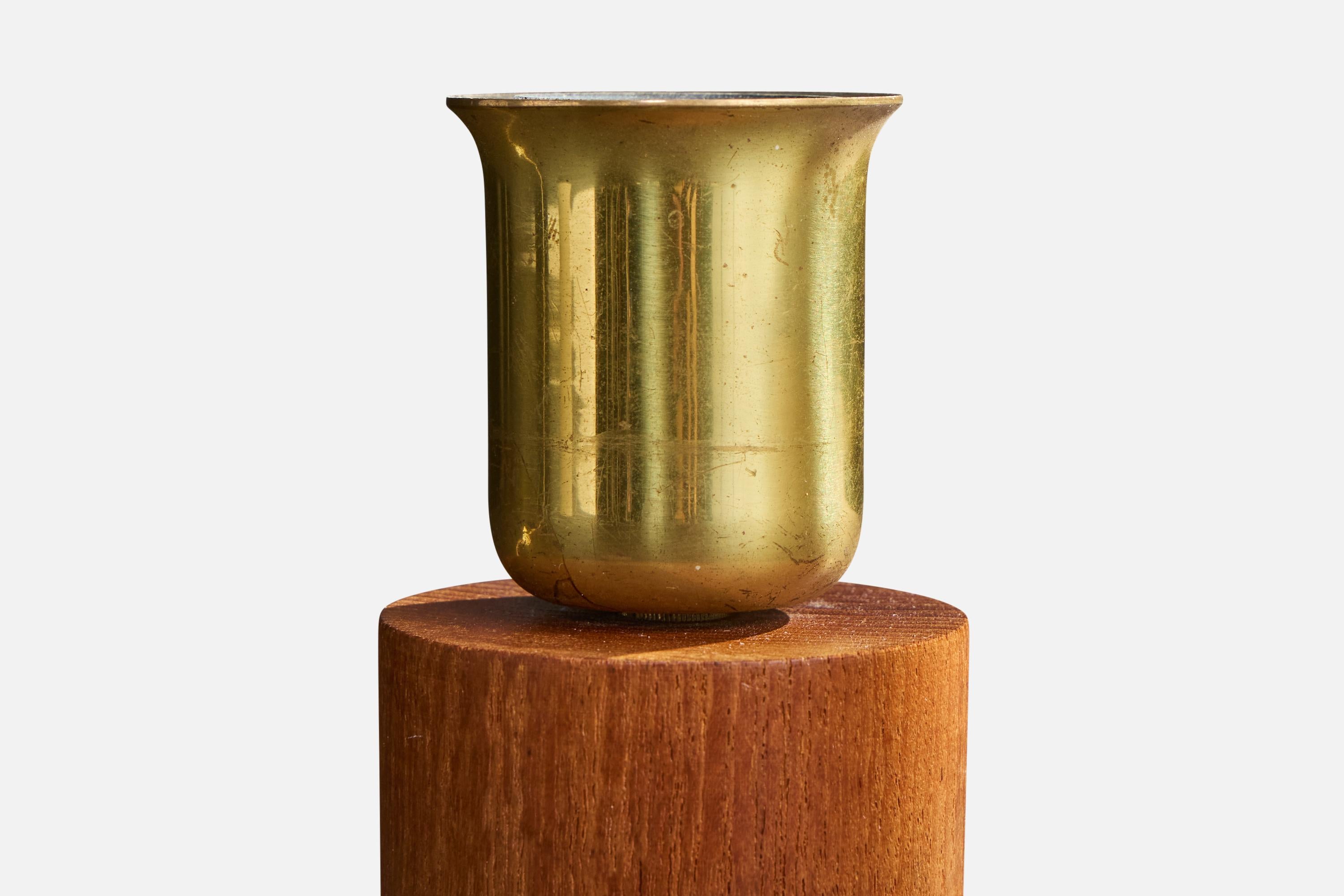 Suédois Hans Bergström, lampe de table, teck, laiton, tissu, Suède, années 1950 en vente