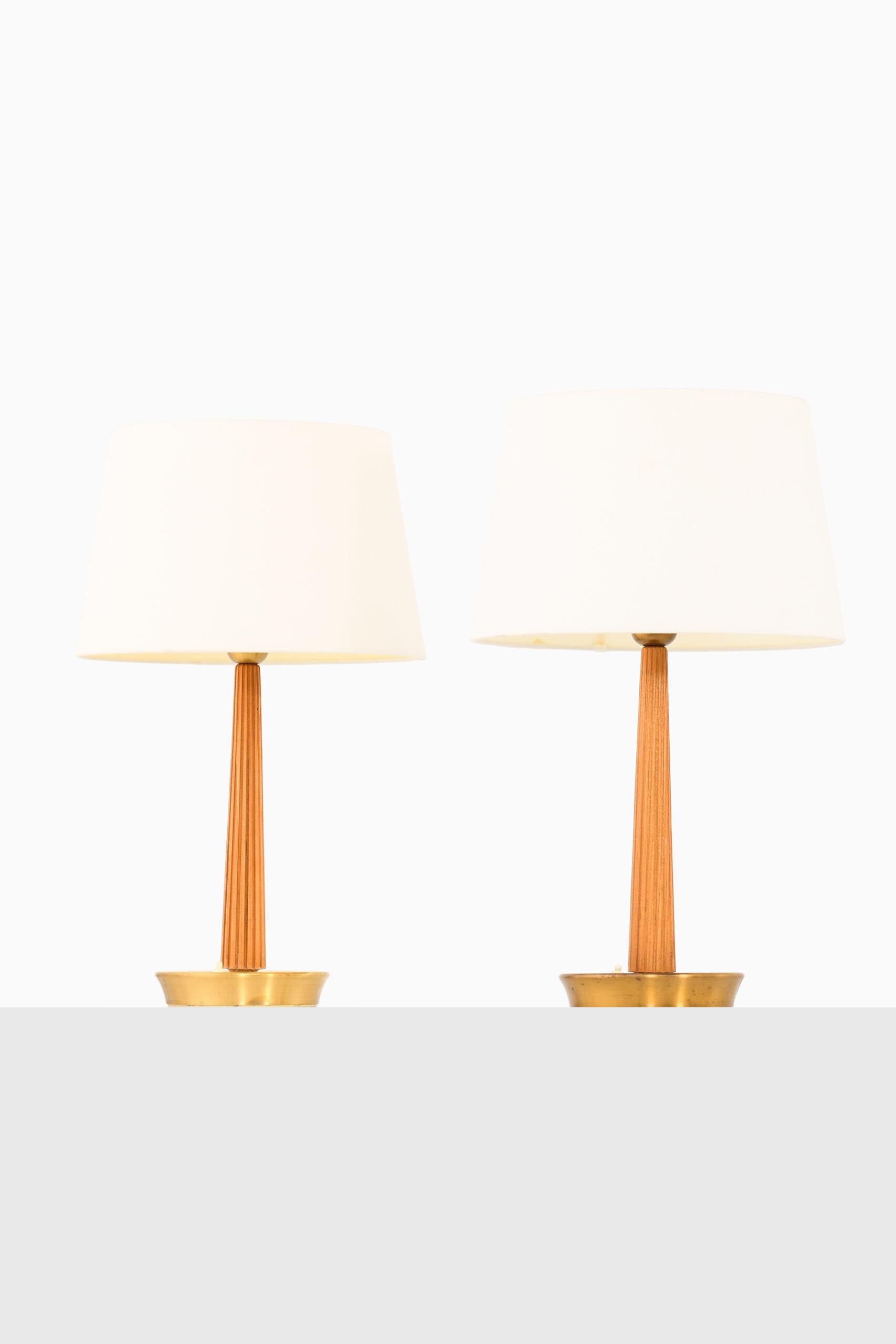 Laiton Lampes de table Hans Bergstrm produites par l'ASIA en Suède