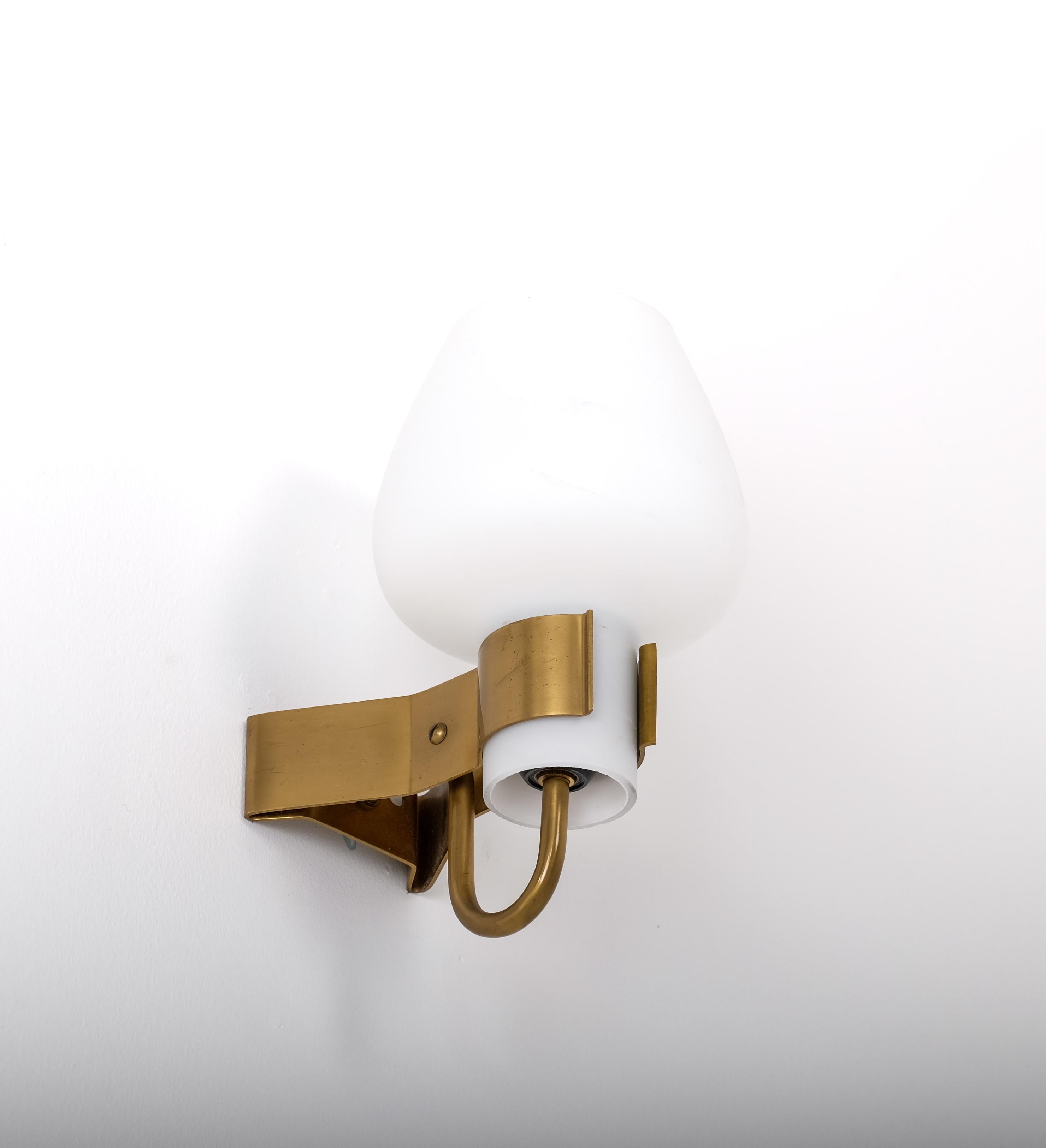 Lámpara de pared Hans Bergström Model 397, años 50 Latón en venta