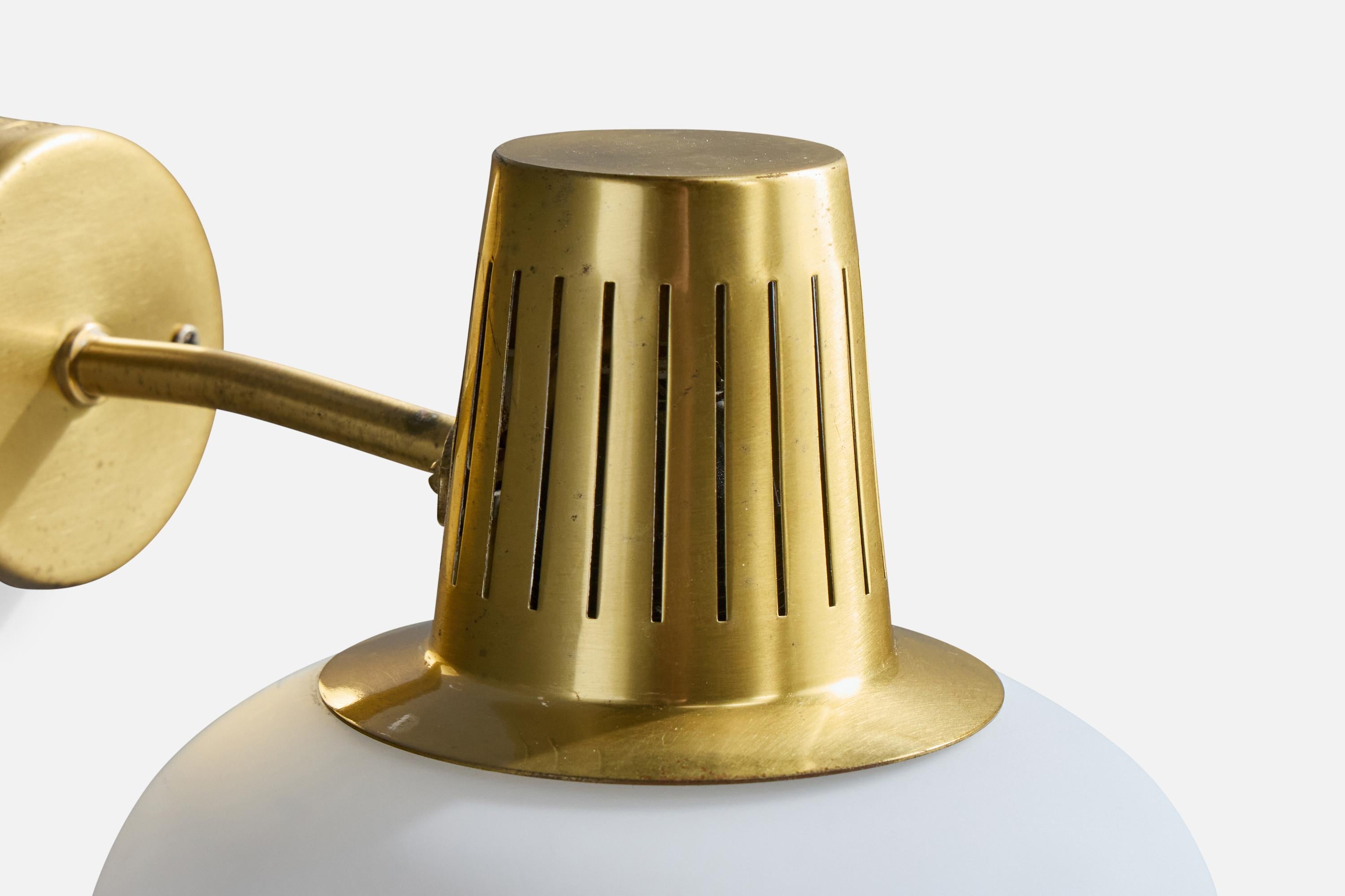 Hans Bergström, Aplique, Latón, Cristal, Suecia, Años 50 mediados del siglo XX en venta