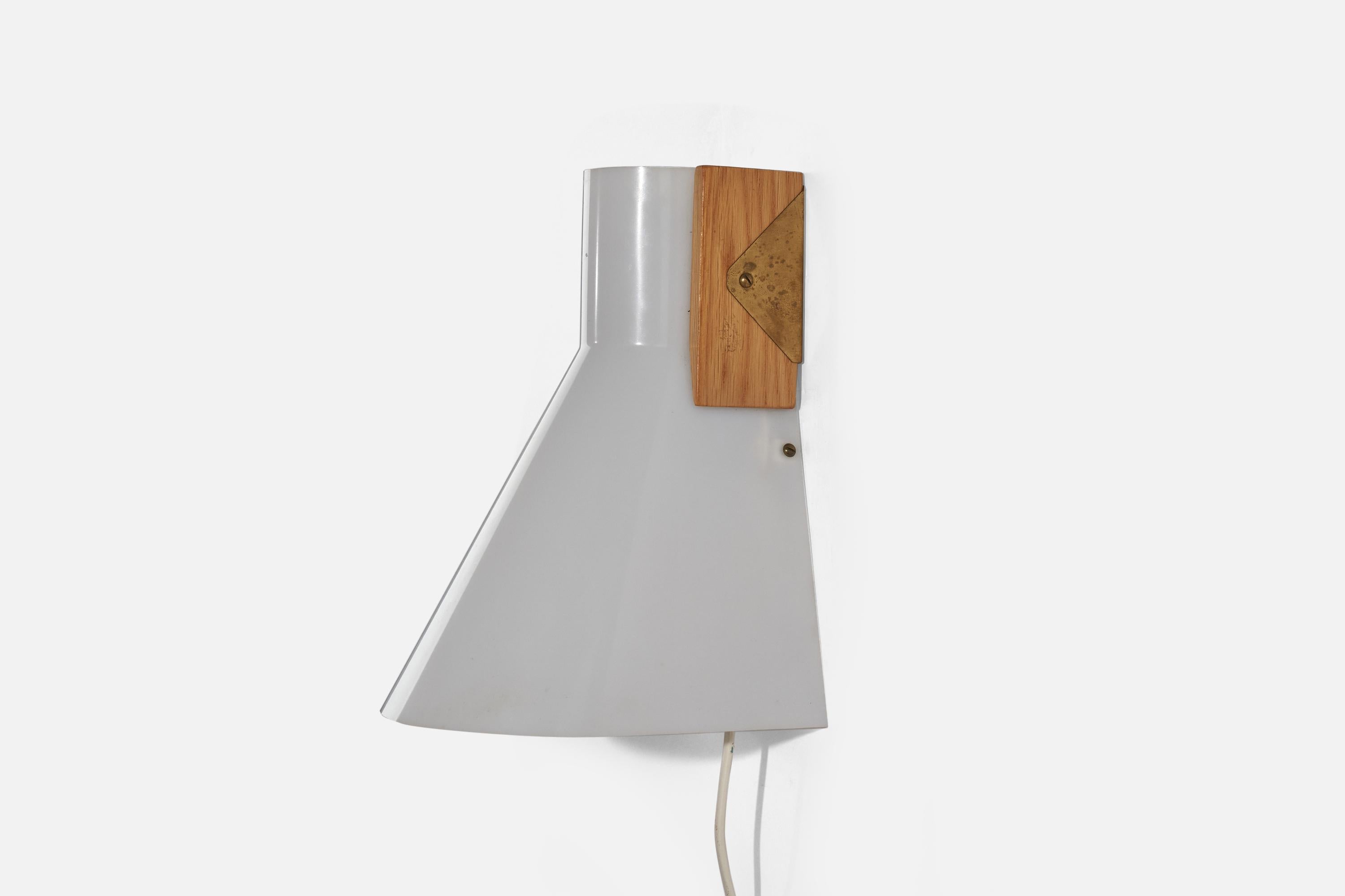 Mid-20th Century Hans Bergström, Wall Light, Brass, Wood, Acrylic, Atelje Lyktan, Sweden, 1960s For Sale