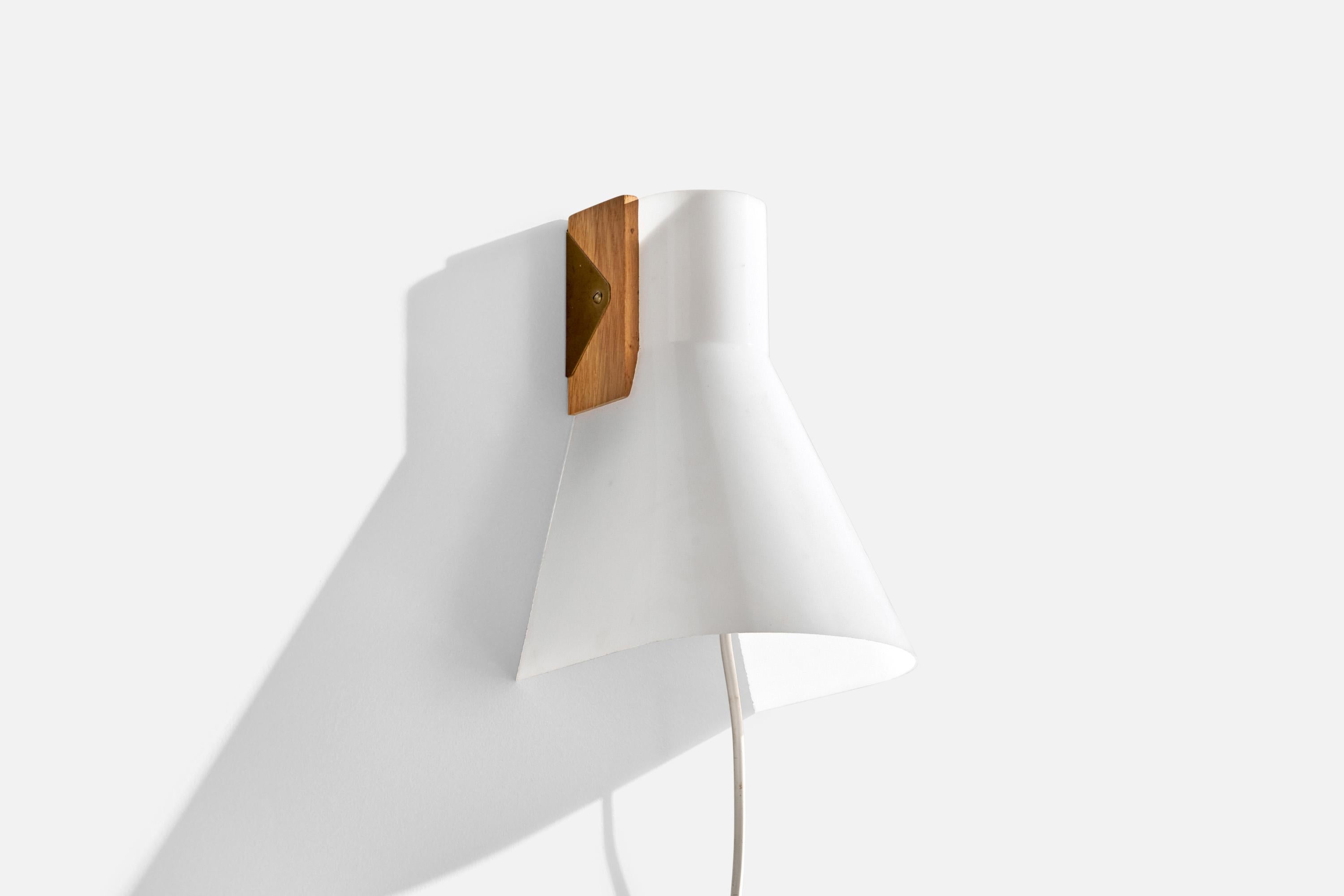 A brass, wood and acrylic wall light designed by Hans Bergström and produced by Philips, Sweden, c. 1950s.

Overall Dimensions (inches):  8.25” H x  5.125” W x  6“D
Back Plate Dimensions (Inches):  2.875” H x 3.125” W x .125” D
Bulb Specifications: