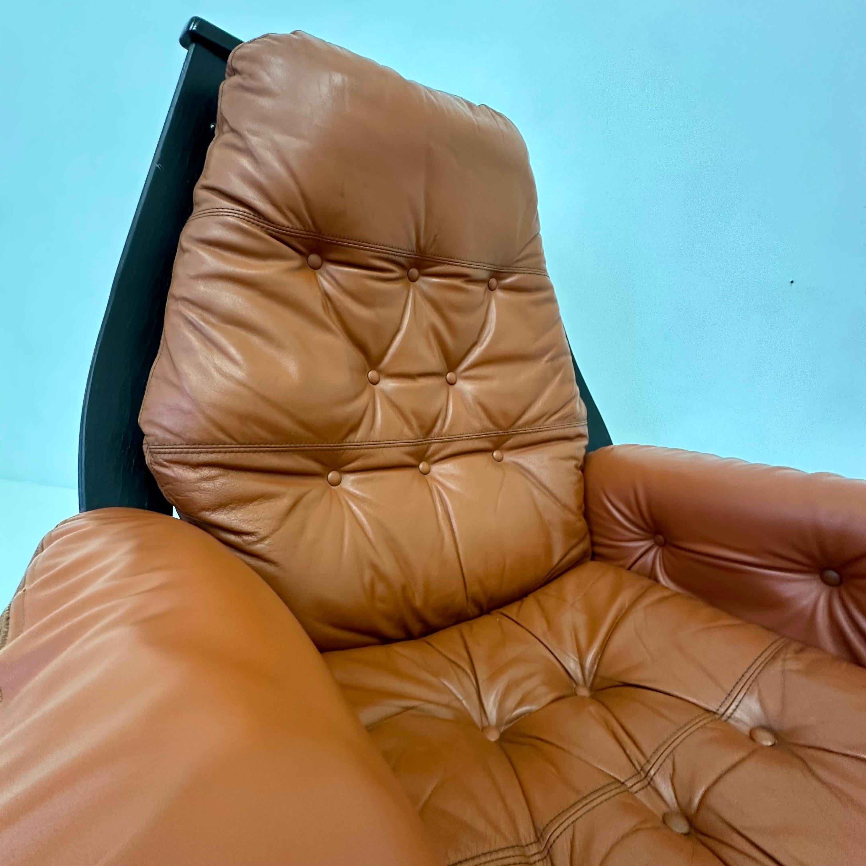 Hans Brattrud for Hove Möbler swivel chair , 1970’s For Sale 6